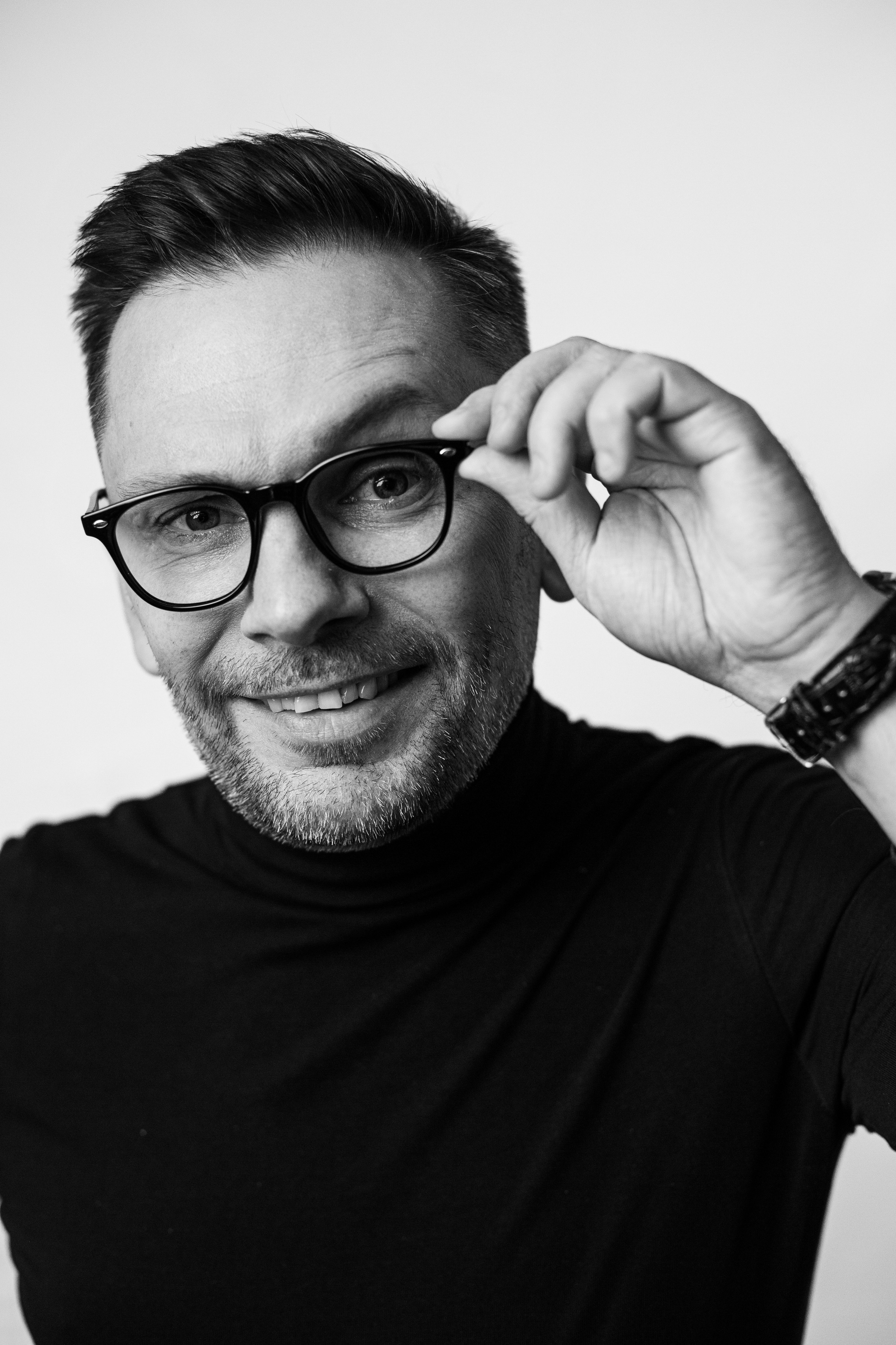 Портретная фотосессия в Таганроге — фотограф Антон Бакарюк. Свадебный и семейный фотограф в Таганроге Бакарюк Антон