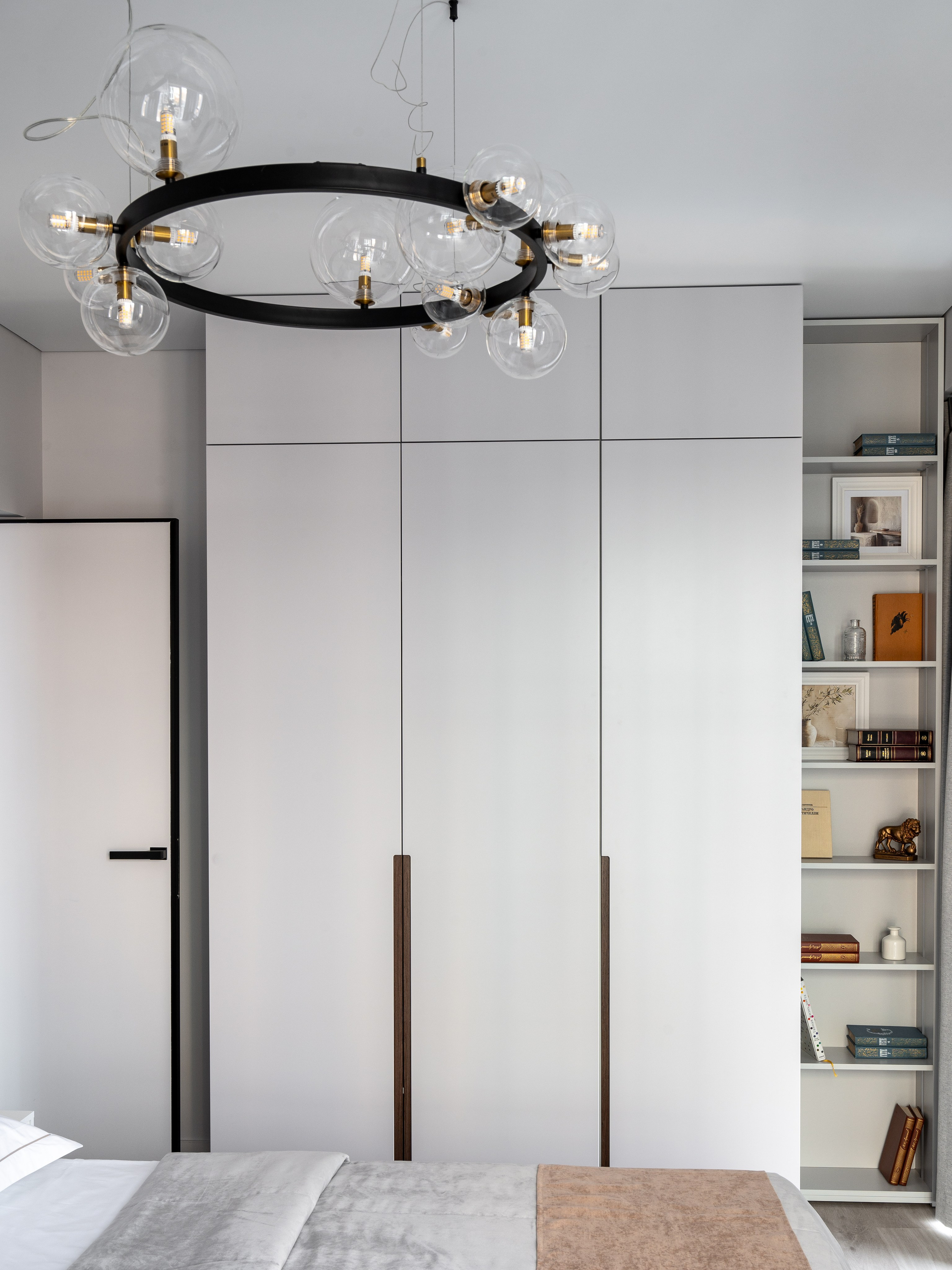 Дизайн проект Марии и Эдгарда Мухаметшины. Интерьерный фотограф в Сочи Элина Габриелян