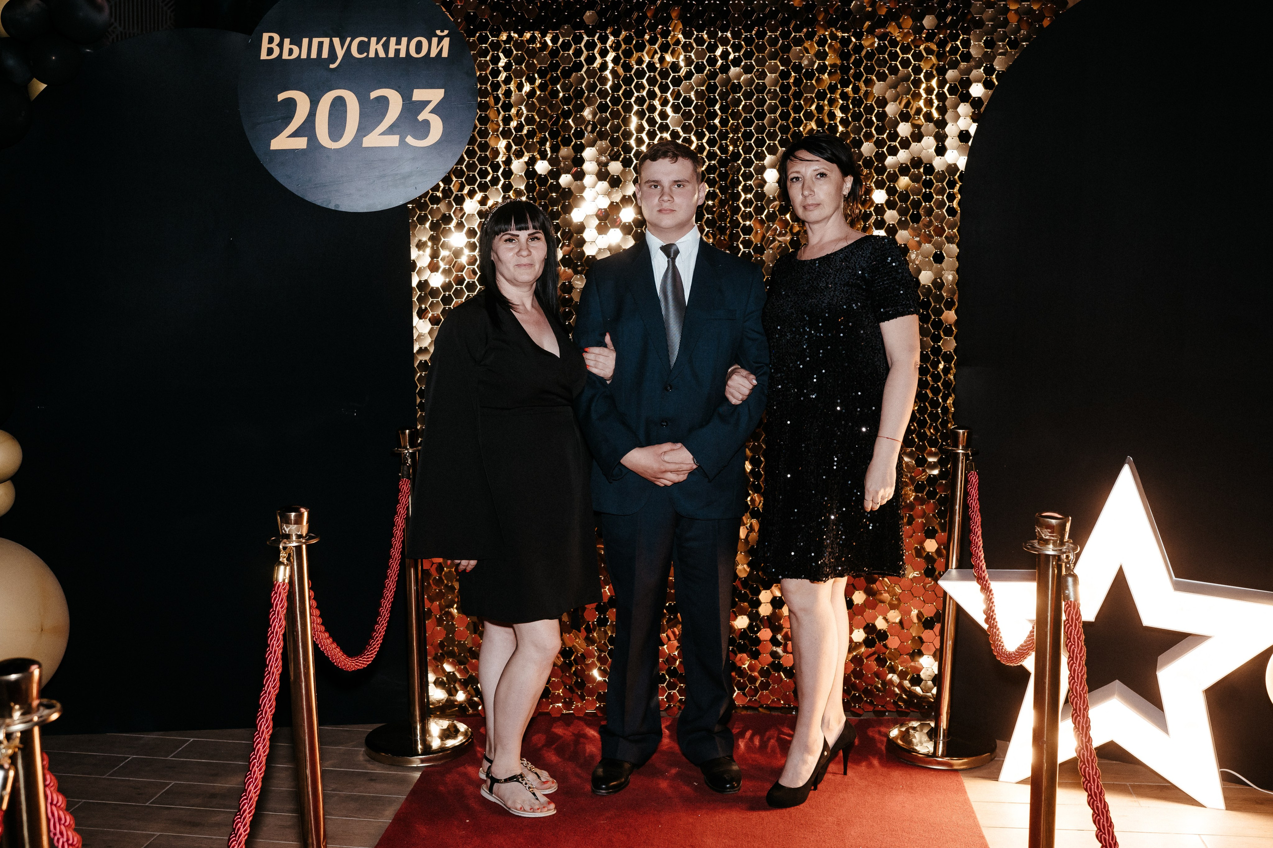 Выпускной «Ribiza». Свадебный фотограф в Симферополе