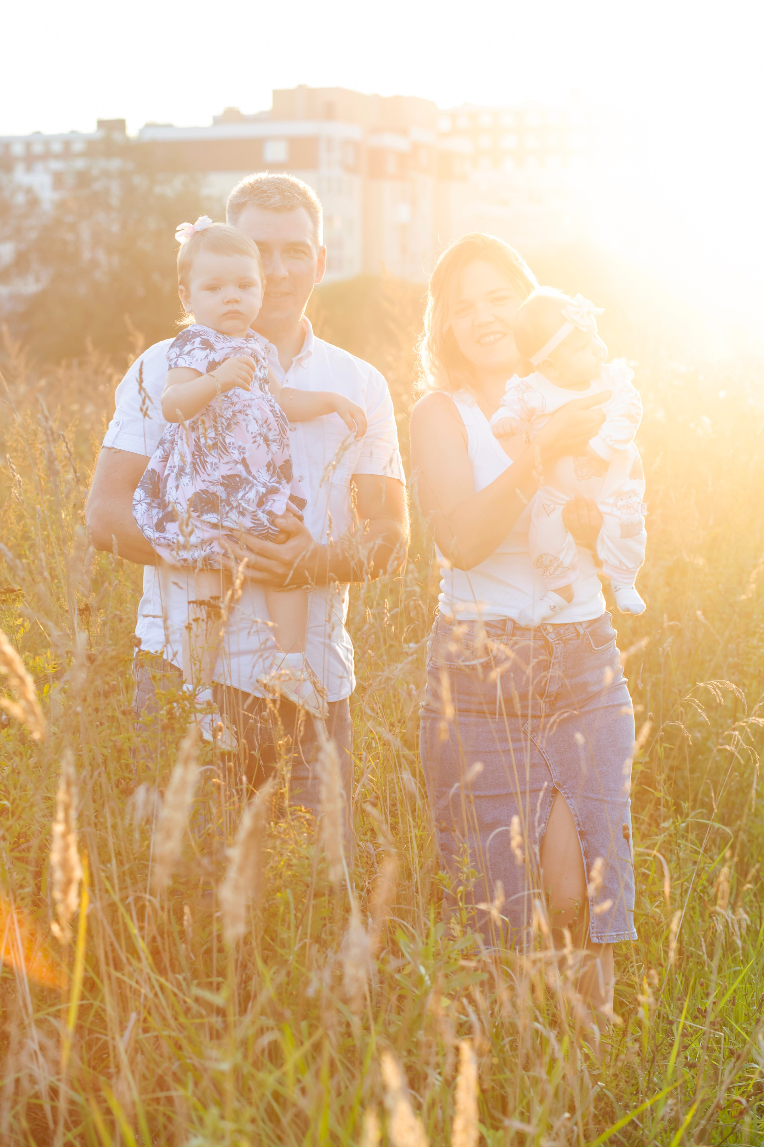 В поле…. Семейный и детский фотограф в Москве и МО — Александра