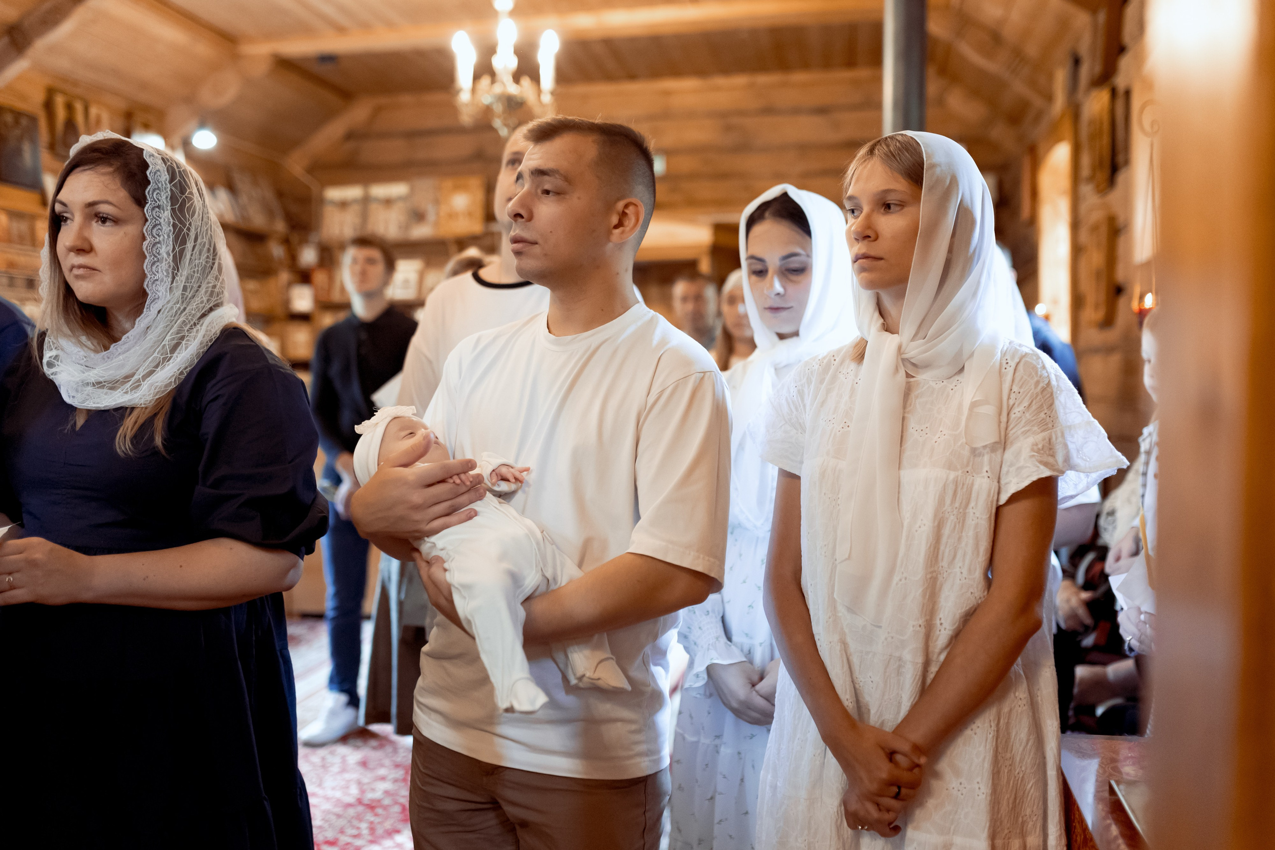 Крещение в Храме святых Новомучеников и Исповедников Российских. Фотограф Валерия Горбунова Подольск Бутово Видное Щербинка