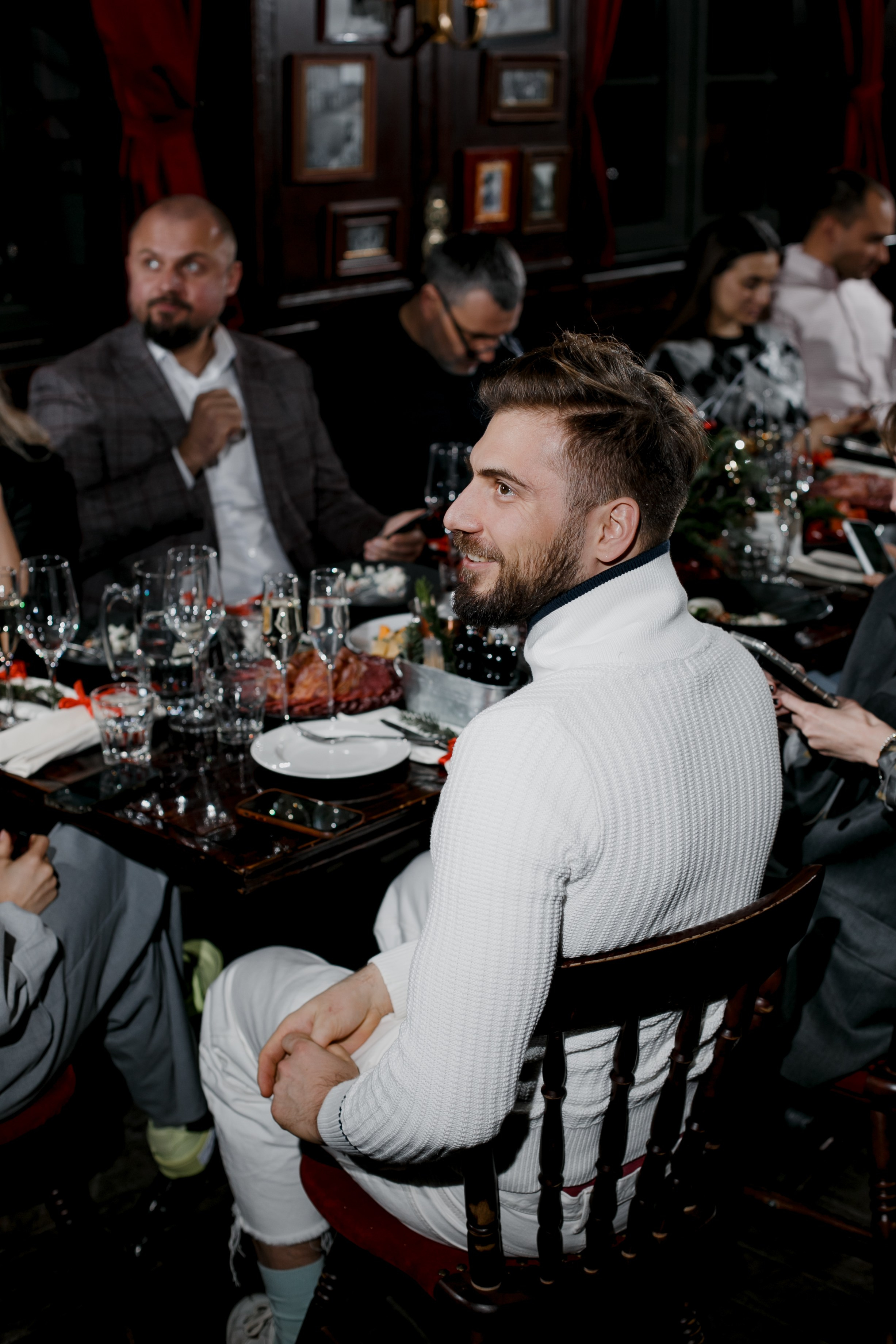 Новогодний корпоратив ГК «Хорошие рестораны». Майя Алиева Свадебный фотограф в Санкт-Петербурге