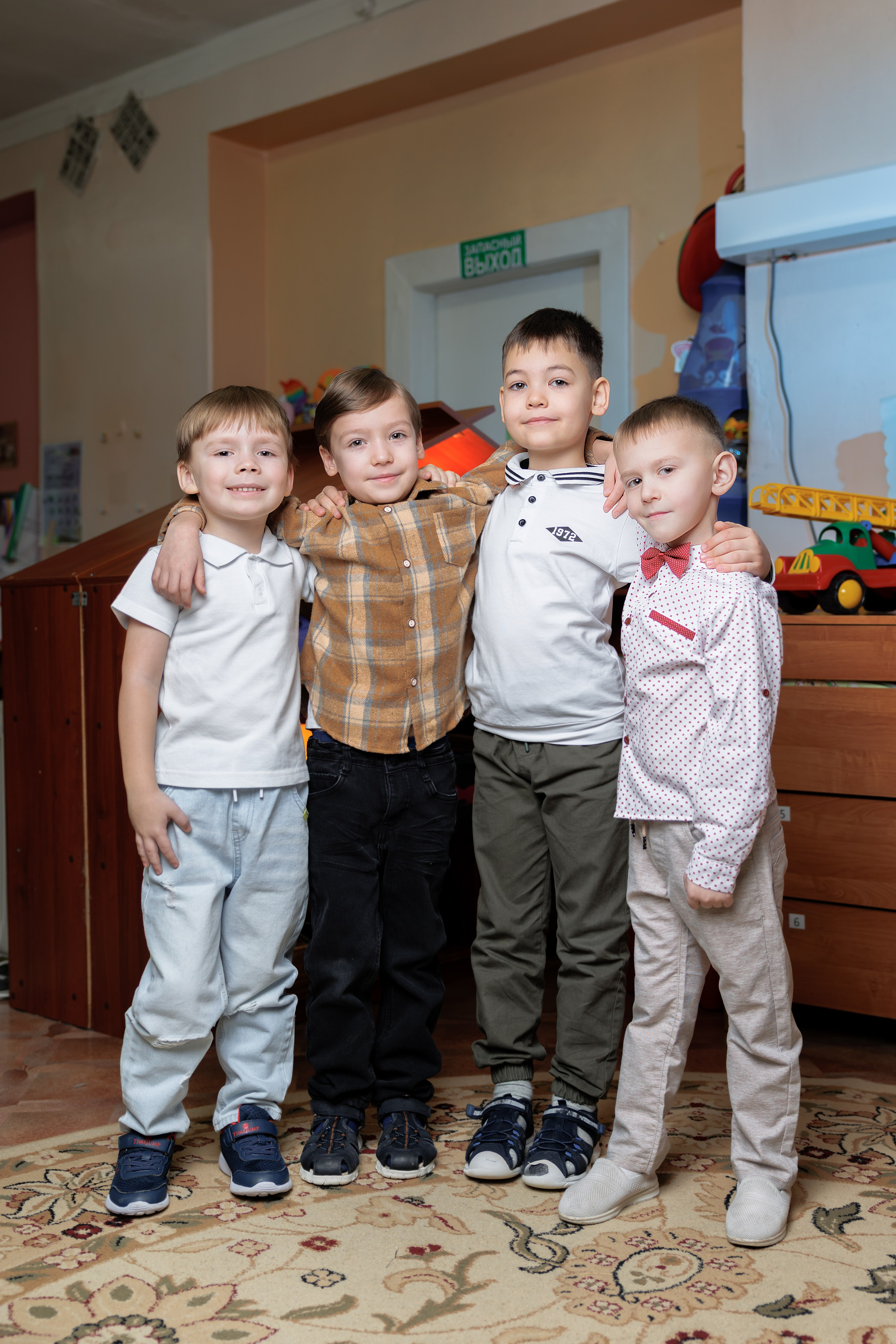 Групповые фото детский сад. Классные выпускные альбомы в Орле и Орловской области. Фотограф на выпускной