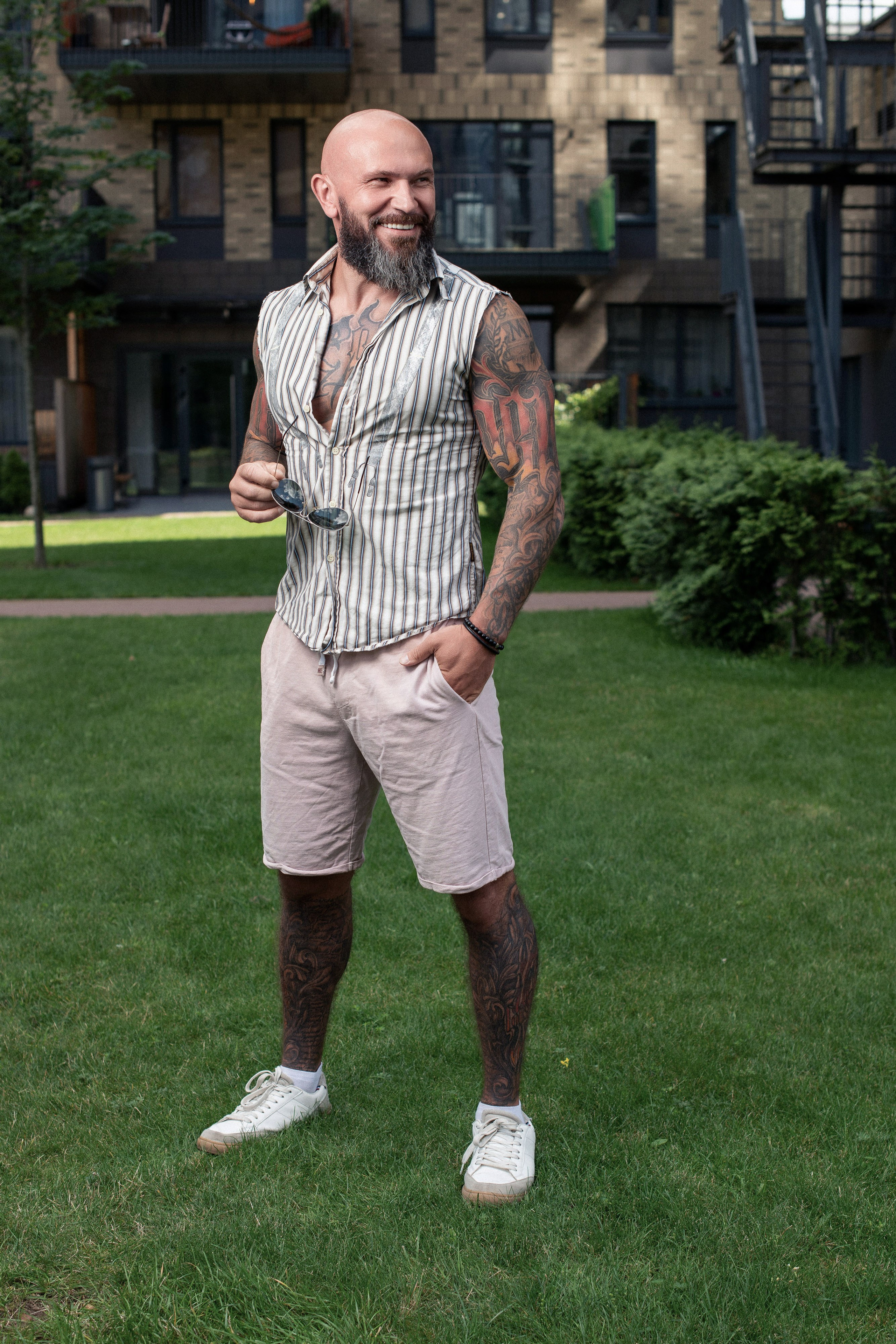 Pasha, street-style. Portrait photographer in Minsk Slava Potalakh