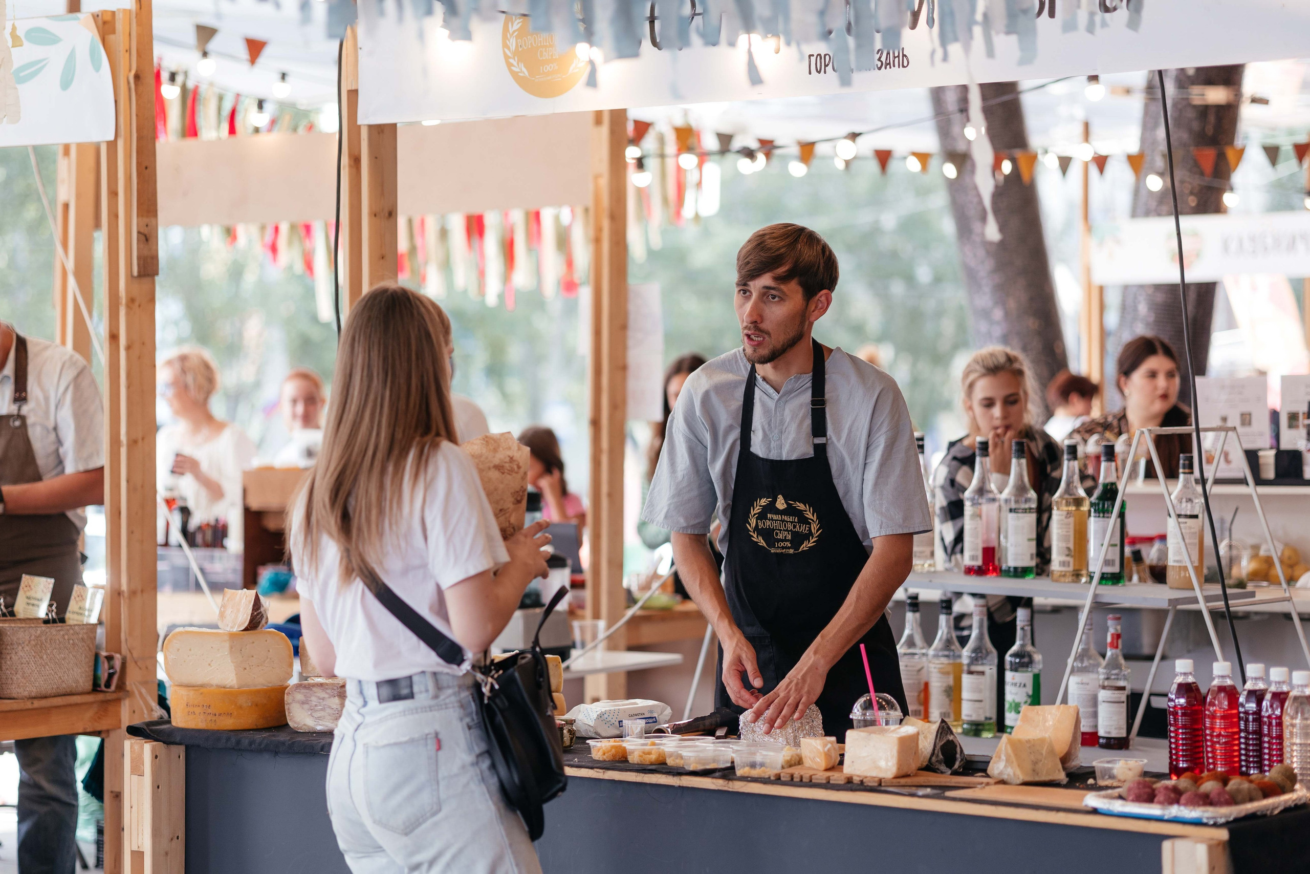 Ярмарка Омаркет. Фотограф Крохин Олег