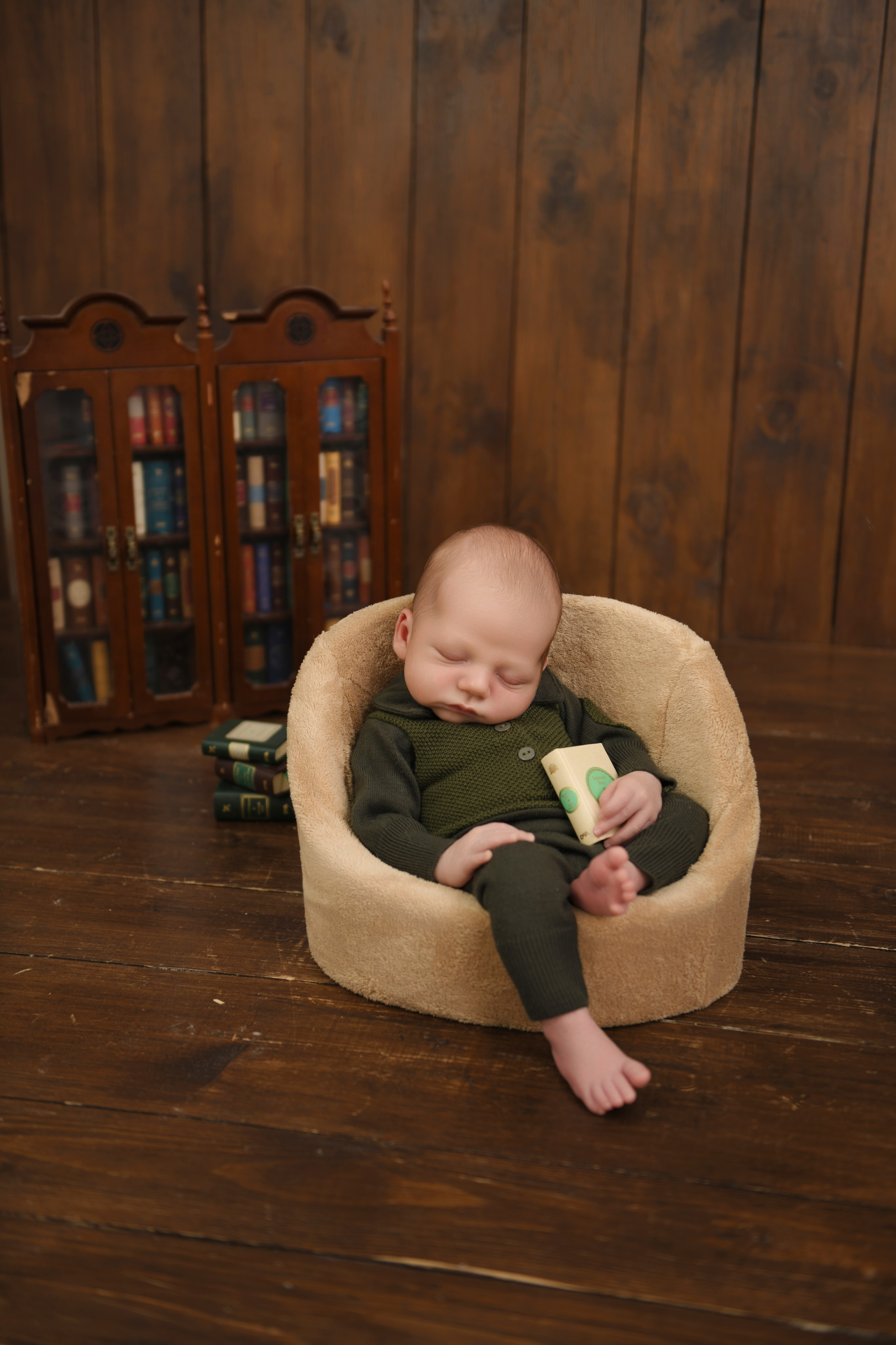 Съемка новорожденных в КЛАССИЧЕСКОМ стиле. Фотограф новорожденных, беременных и детей до года Татьяна Николаева В