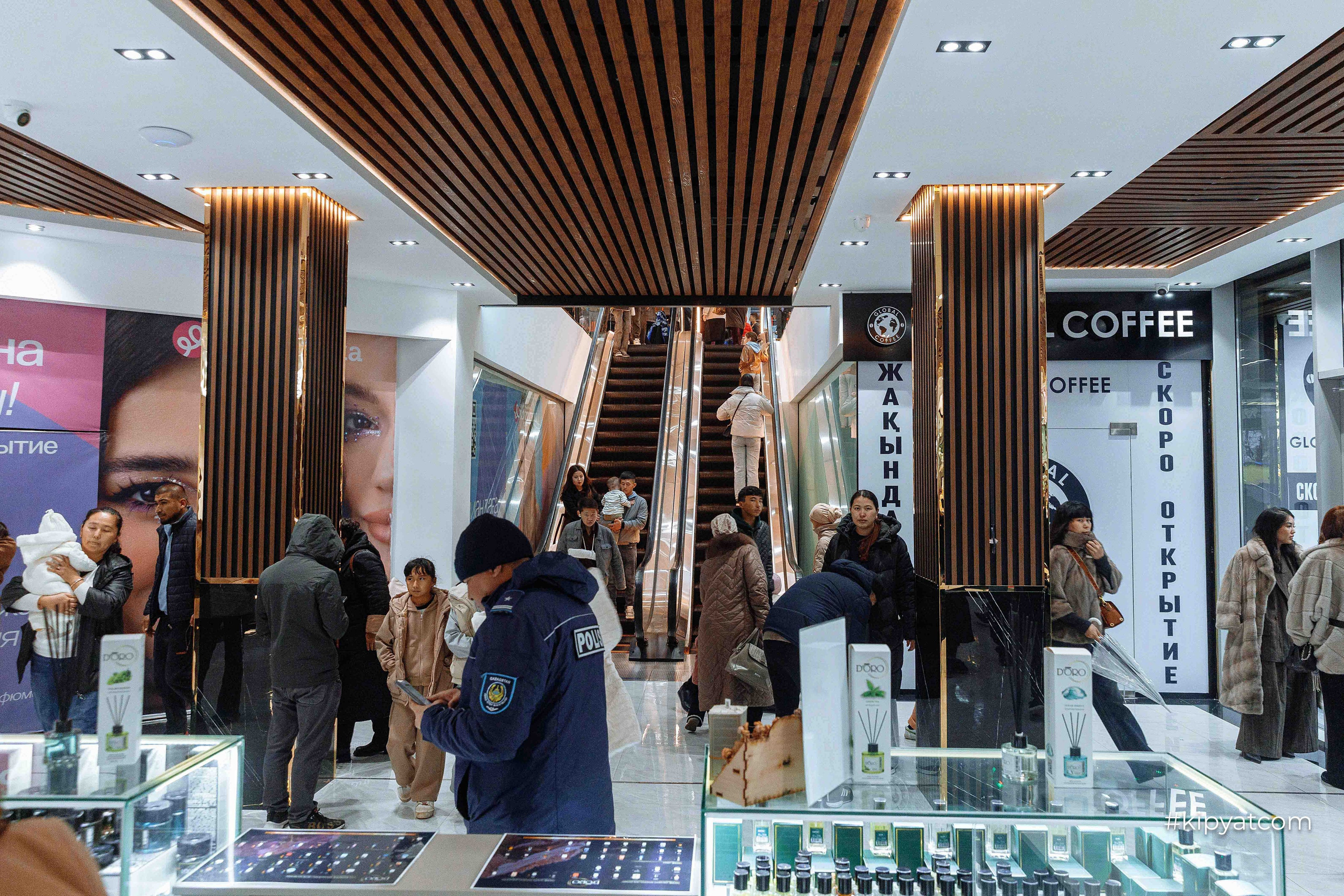 Официальное открытие ТРЦ «Royal Plaza»