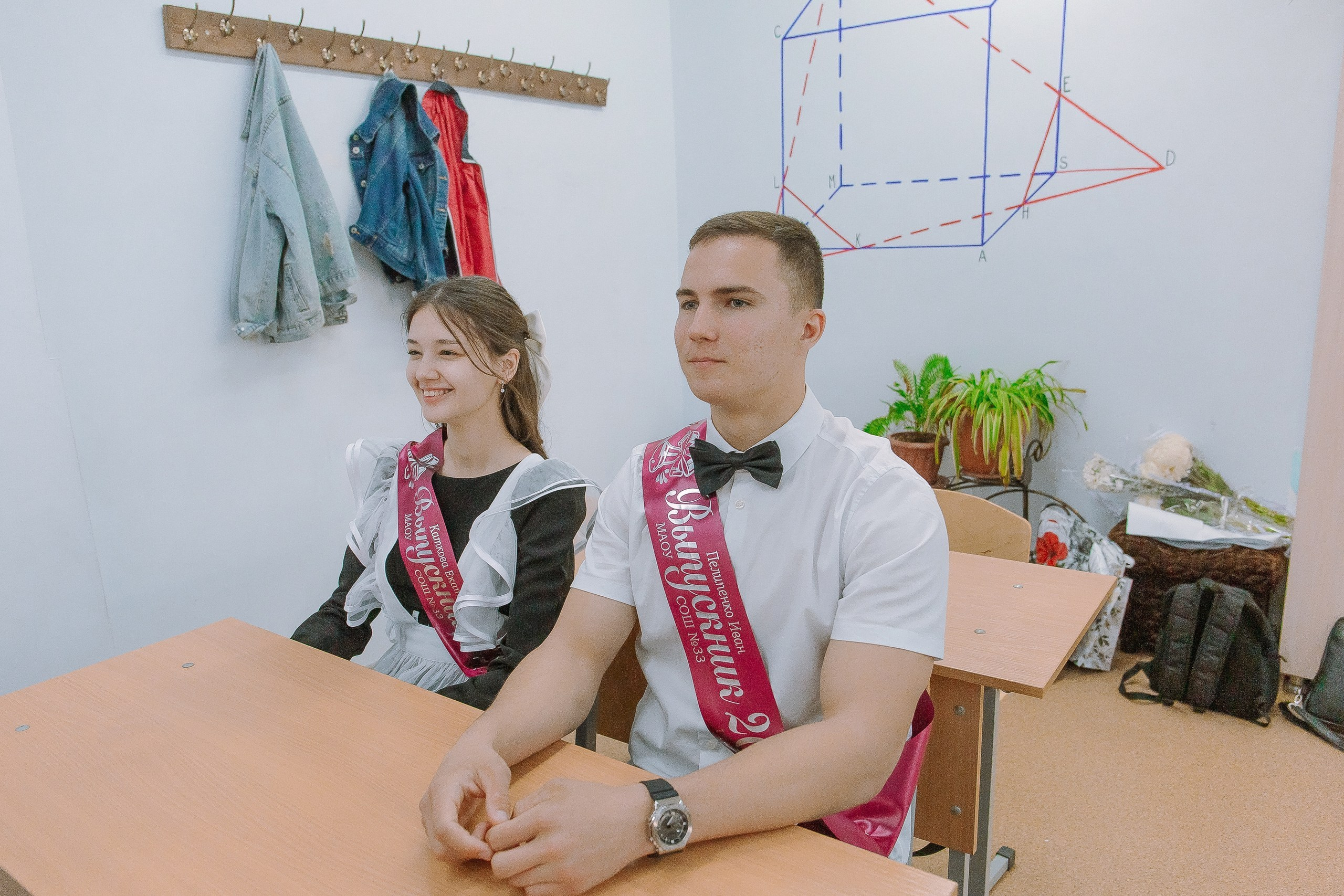 11 класс 33 школа. Выпускные альбомы Натальи Бутко: Новороссийск, Анапа, Геленджик