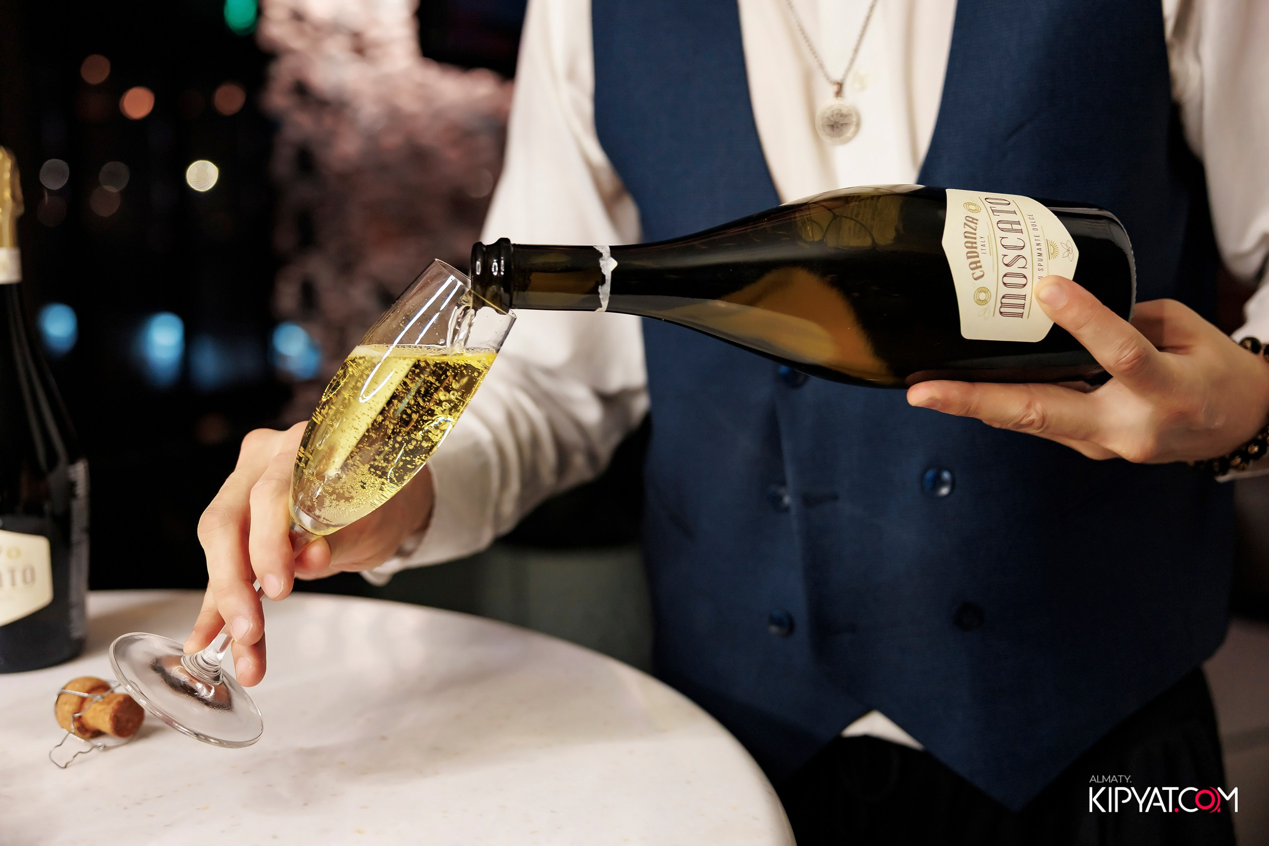 AIZA BAR — ТЕХНИЧЕСКОЕ ОТКРЫТИЕ. КИПЯТКОМ АЛМАТЫ! Фотосъемка мероприятий в Алматы