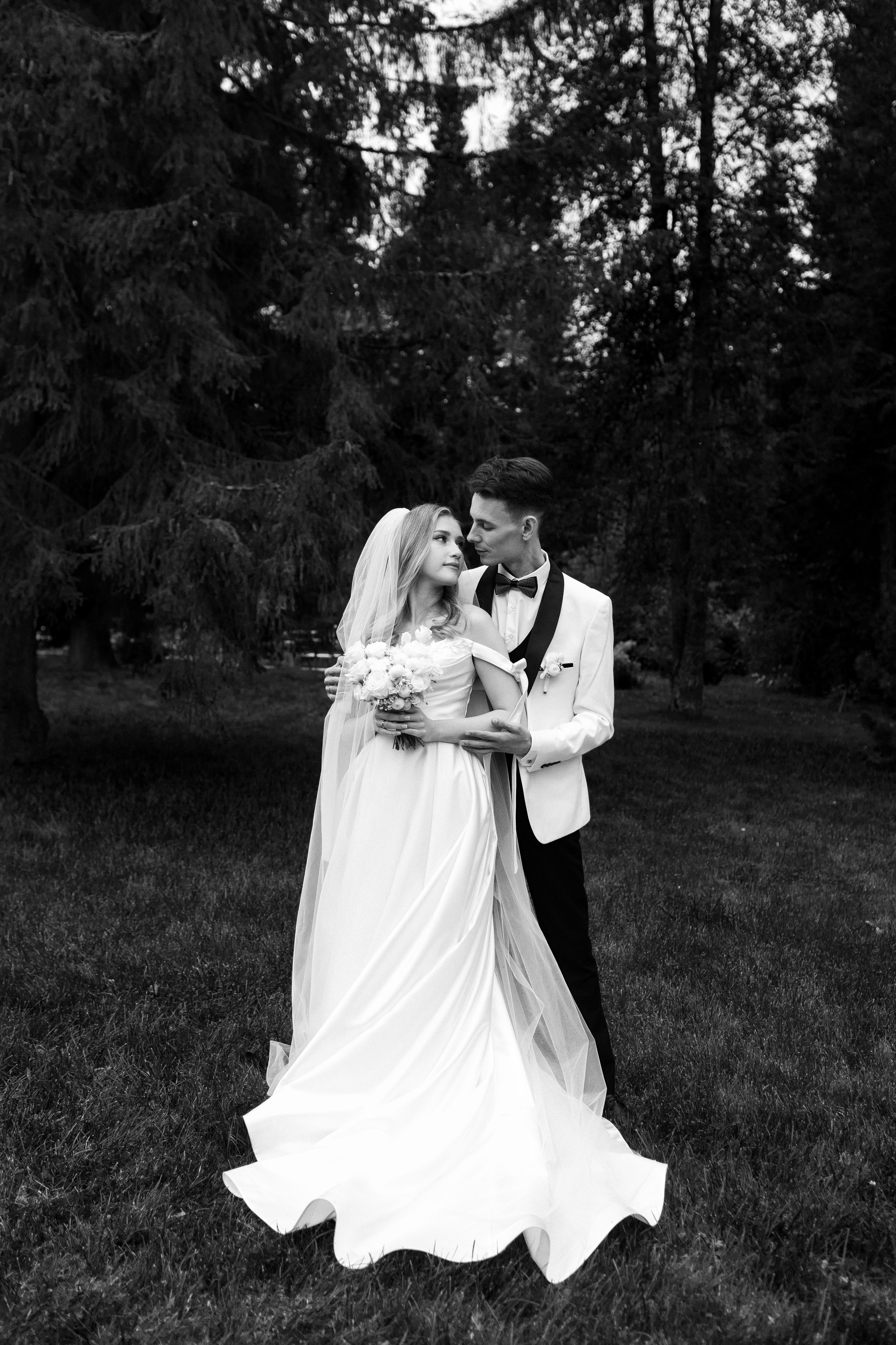 Максим и Александра. Свадебный фотограф в Ижевске Владимир Мещеряков