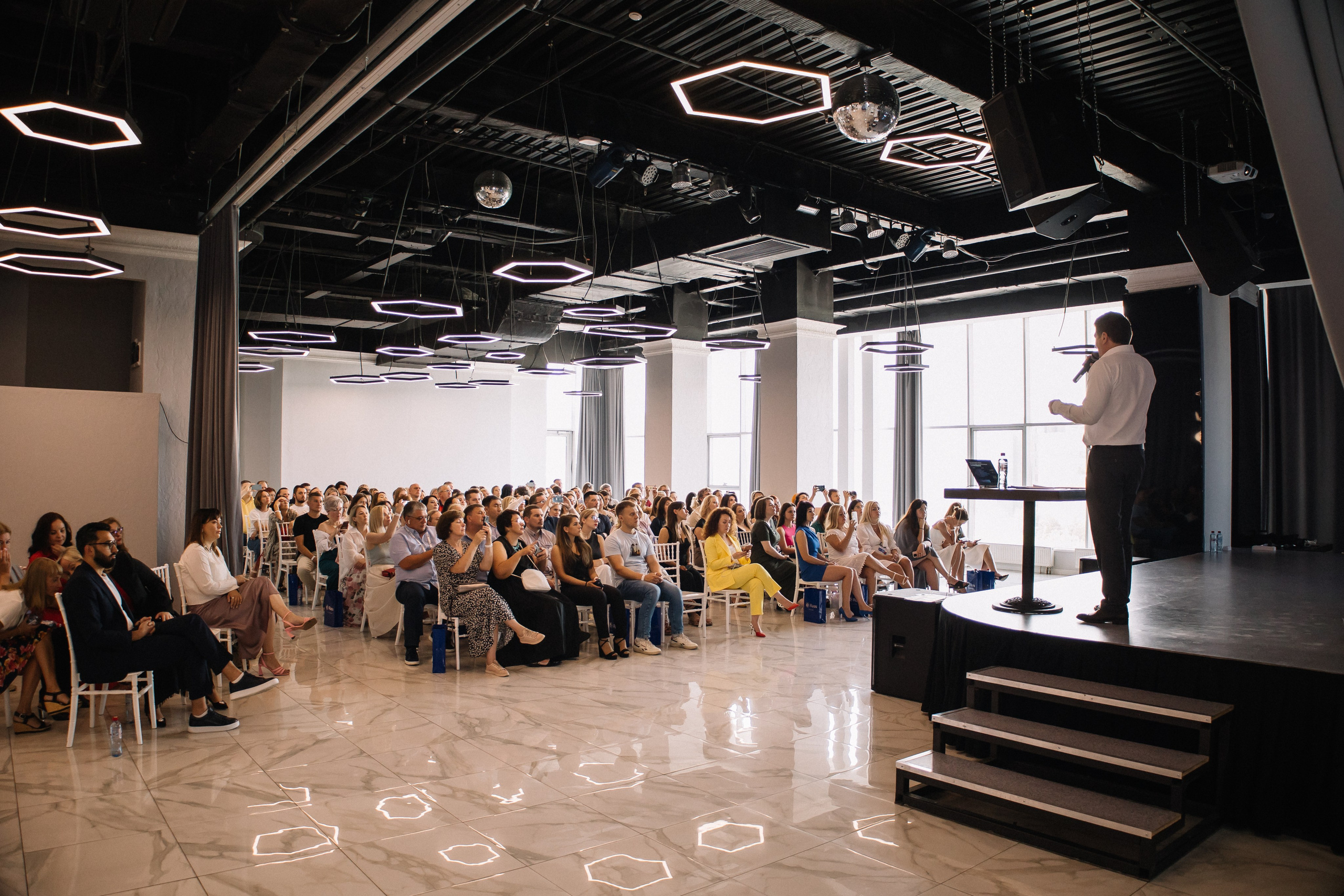 RUSS. Фотограф в Иркутске