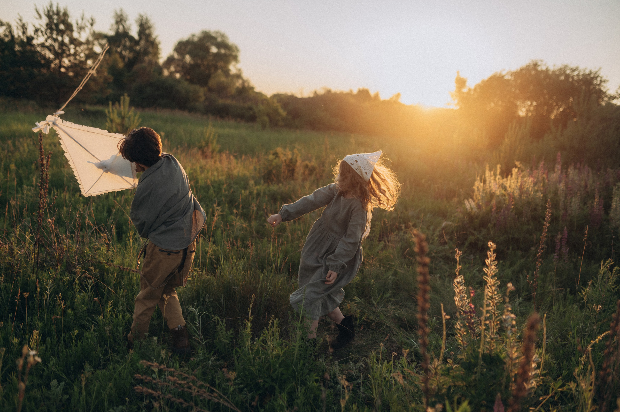 Соня и Захар — первая любовь и воздушный змей. Фотограф Мария Стрелкова