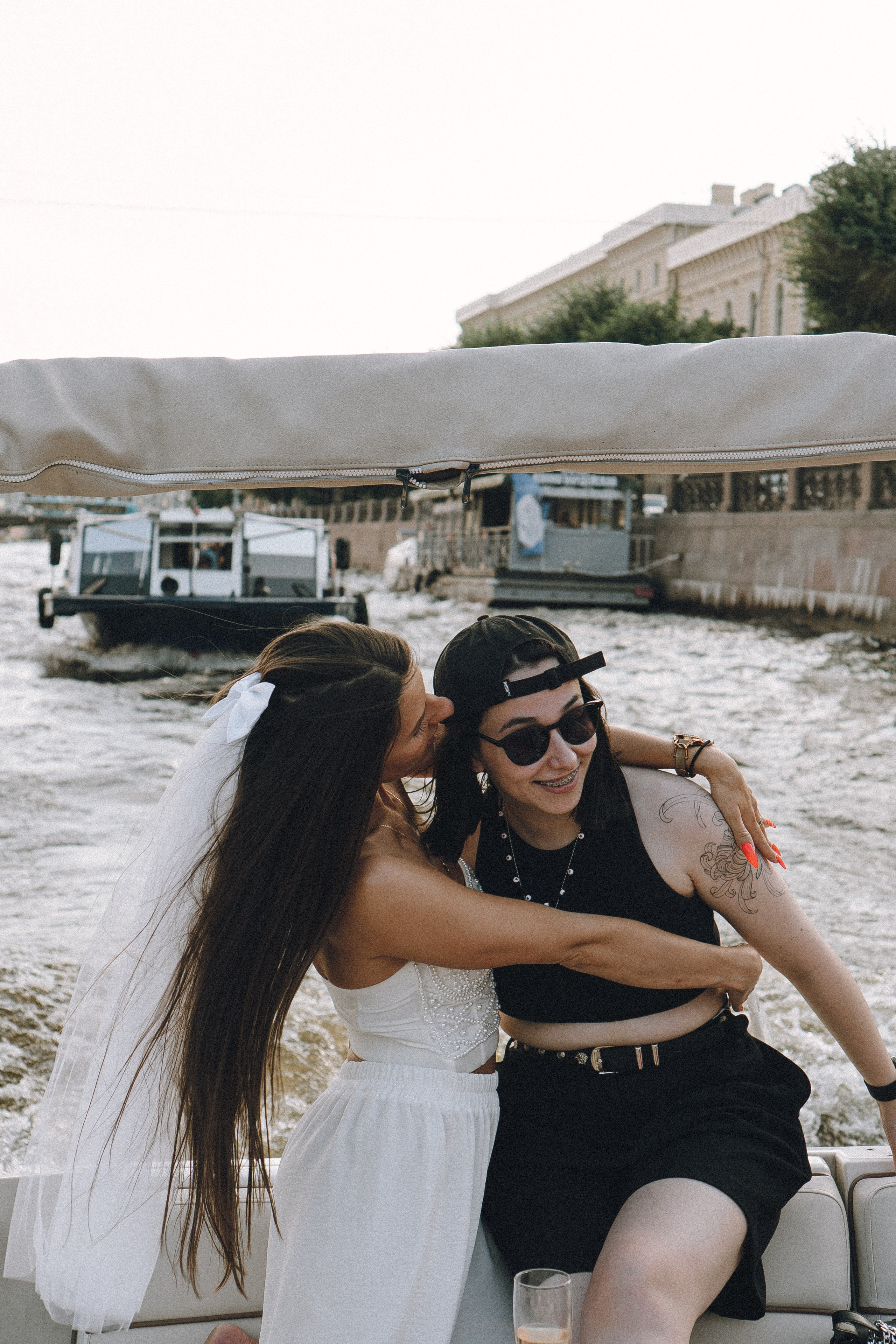 ДЕВИЧНИК НА КАТЕРЕ. Профессиональный фотограф, Санкт-Петербург — Виктория Богомолова