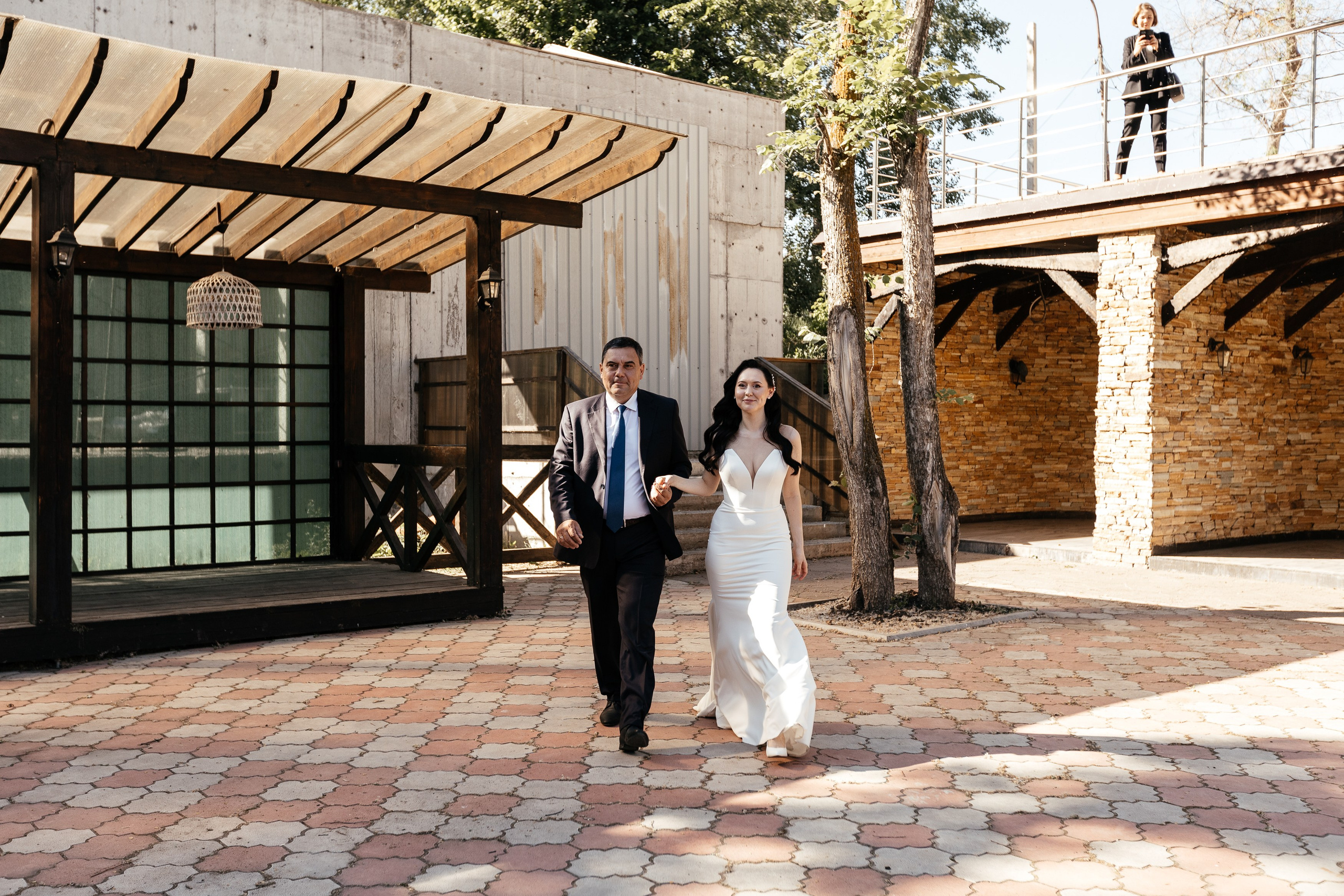 Свадебный фотограф Уфа — Руслан ГабдлисламовЖивые эмоции, красивые кадры, воспоминания на всю жизнь.Работаю по всей Республике Башкортоста. Свадебный фотограф Уфа Руслан Габдлисламов