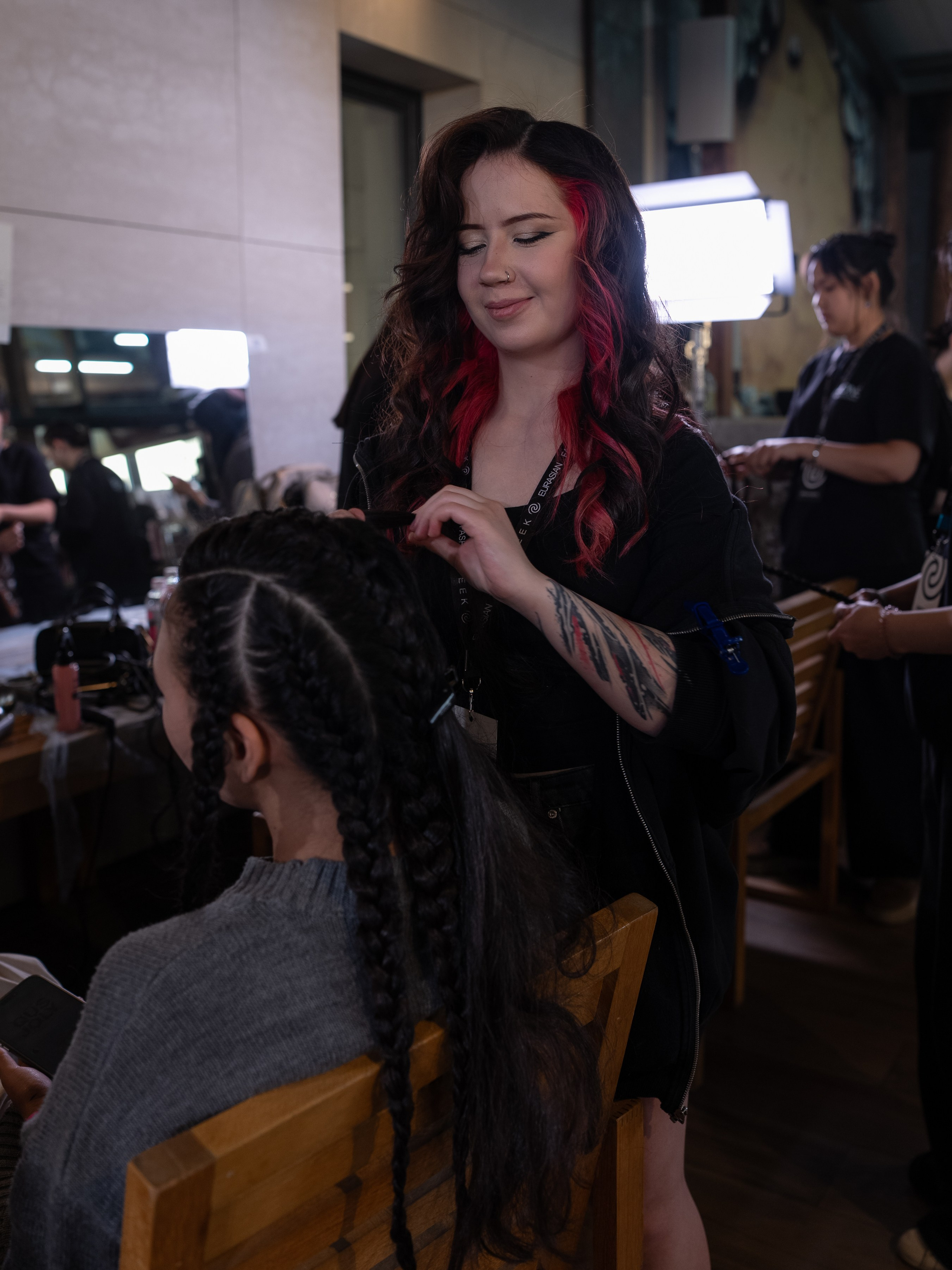 EURASIAN FASHION WEEK Nackstage Day 2