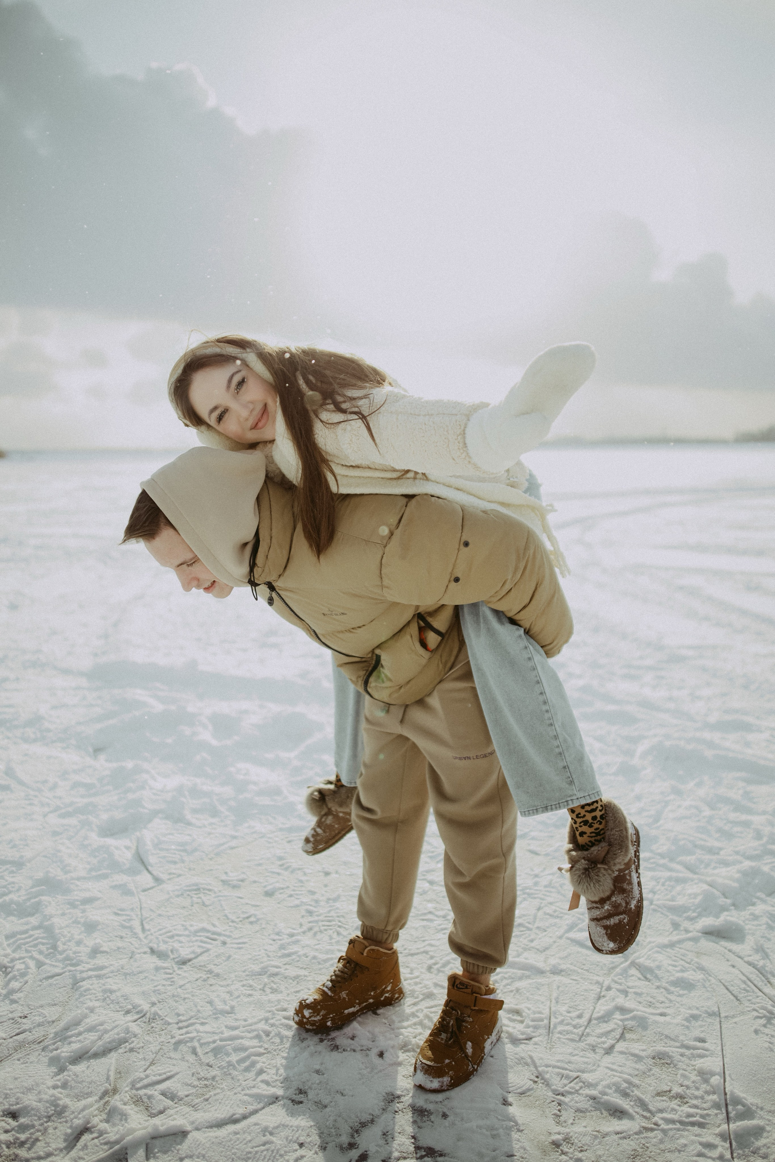 Саша и Денис. Главная