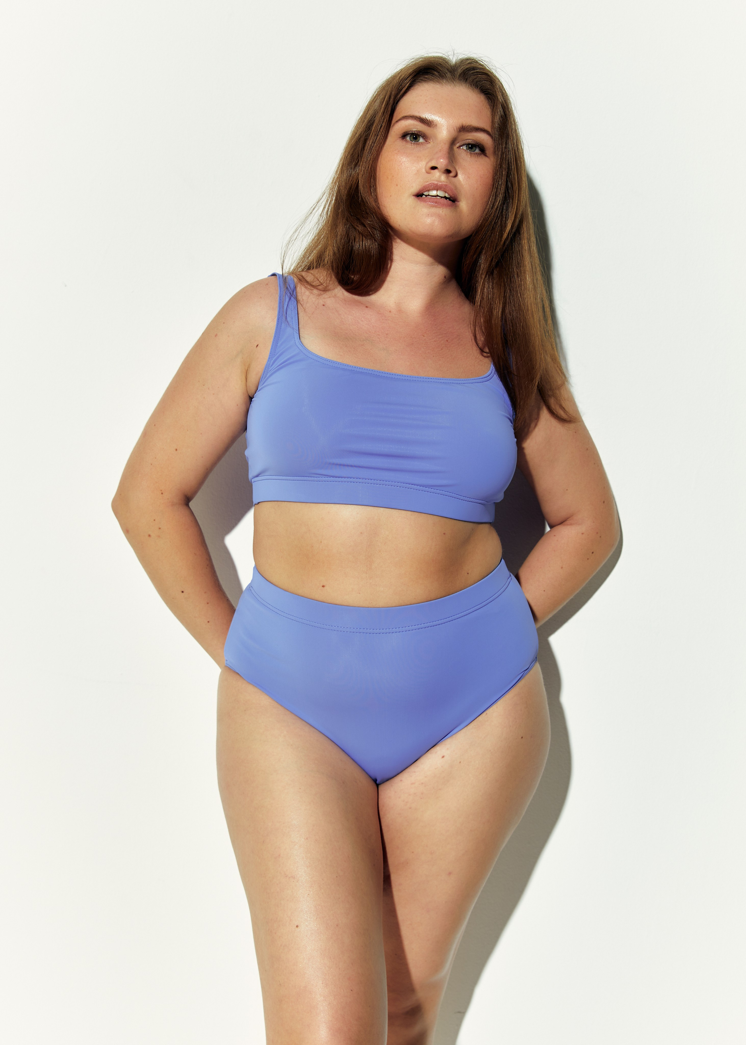 Алена, 50-52 р-р, 170 рост. KED Production — продакшн из СПб. Создаём фото, видео и контент, который помогает брендам и селлерам продавать больше