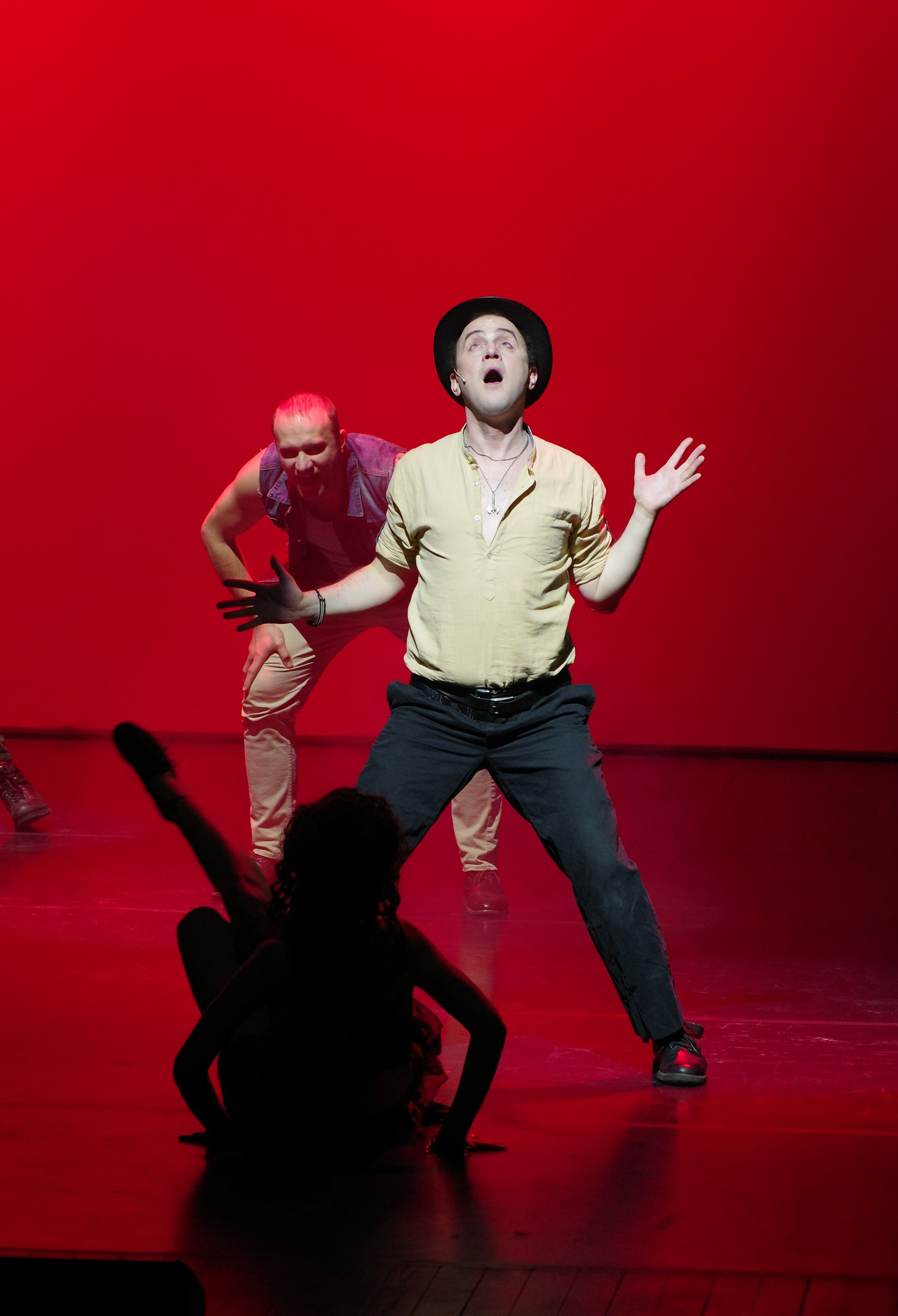 Театр И-Он, Люди и мыши. Семейный и детский фотограф Антон Зорин