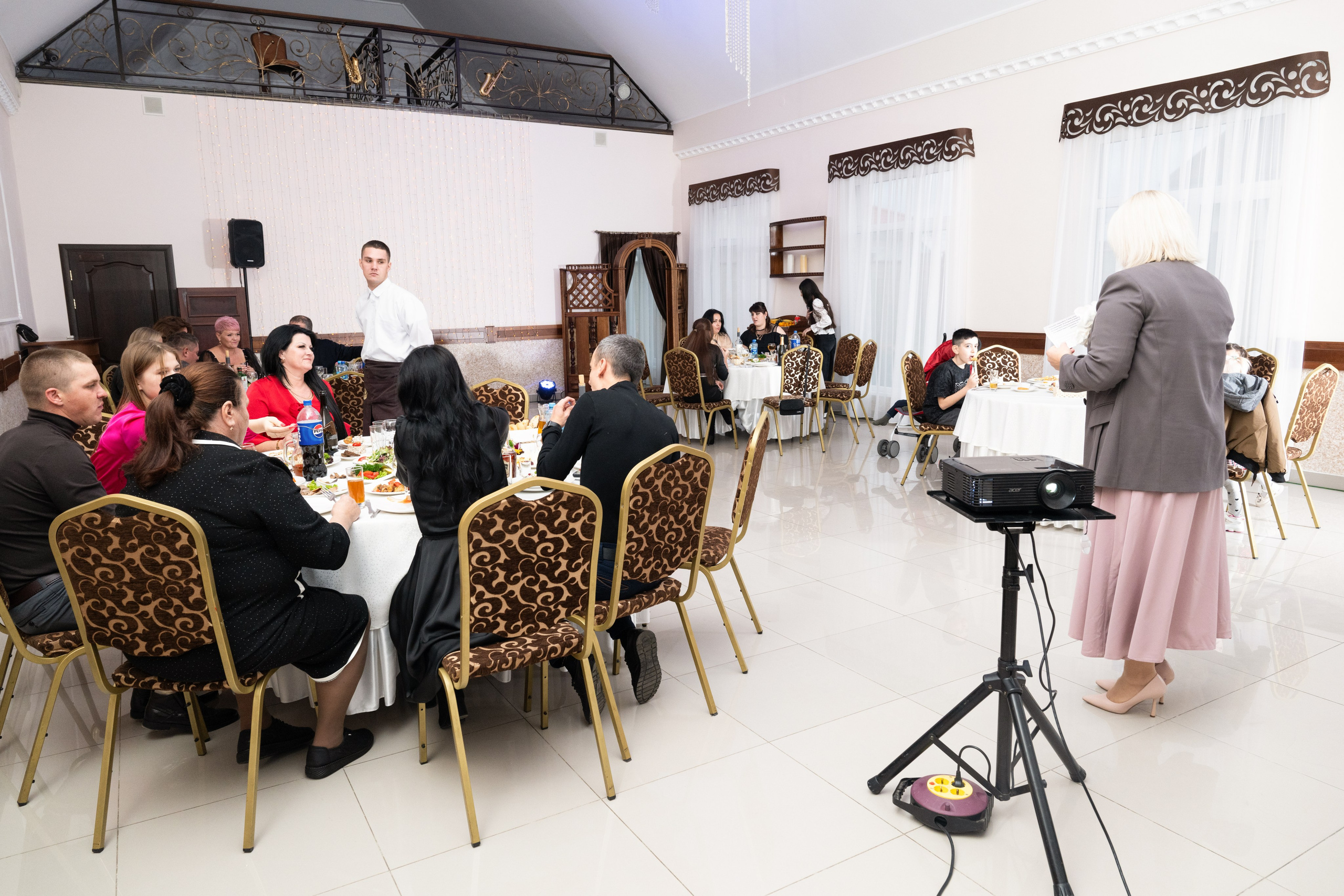 Юбилеи и Корпоративы. Студийный и свадебный фотограф и видеограф в Севастополе — Юлия Макаренко