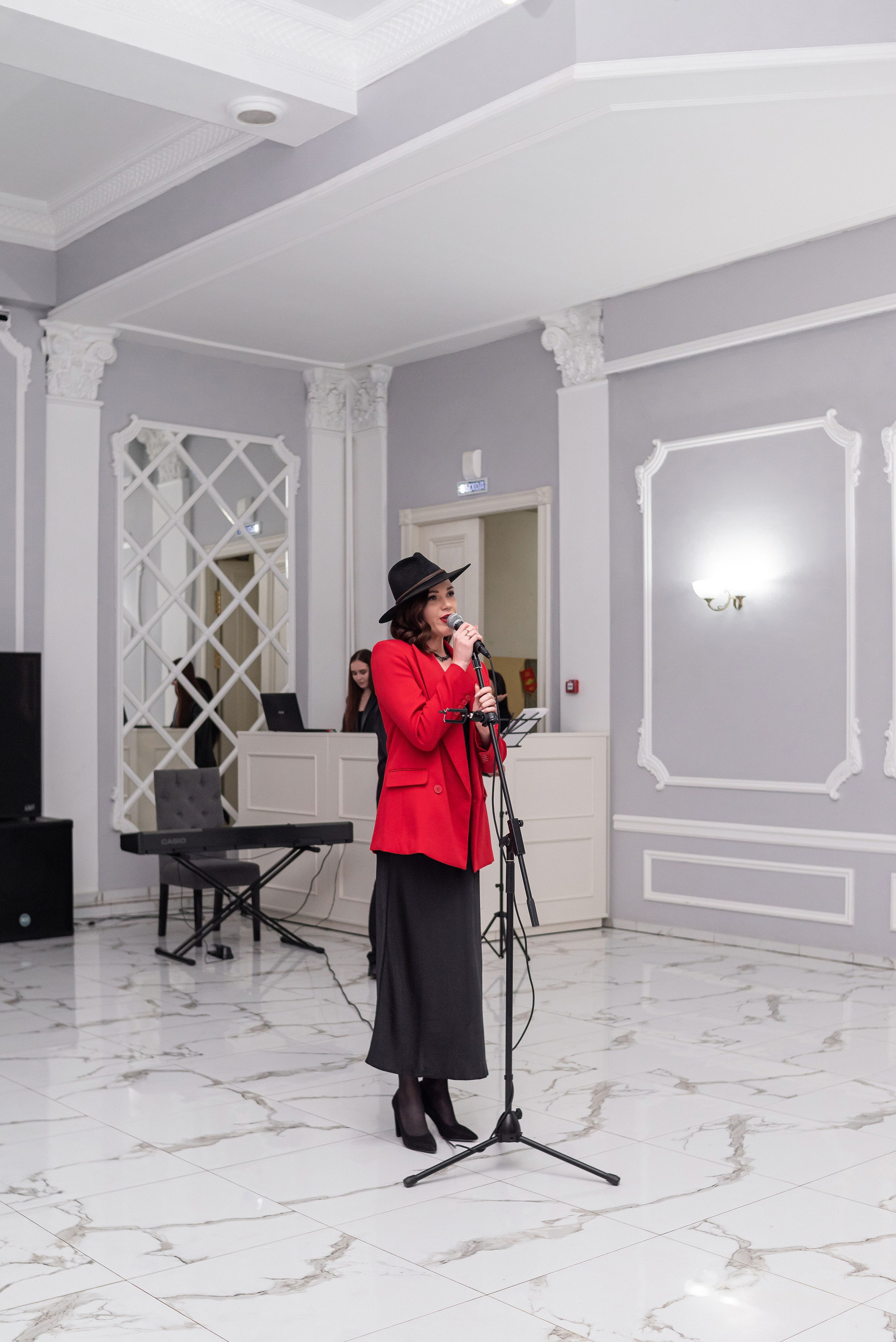 Поэтический вечер с Юлией Амшинской. Бжицких Виталий — фотограф г. Ульяновск