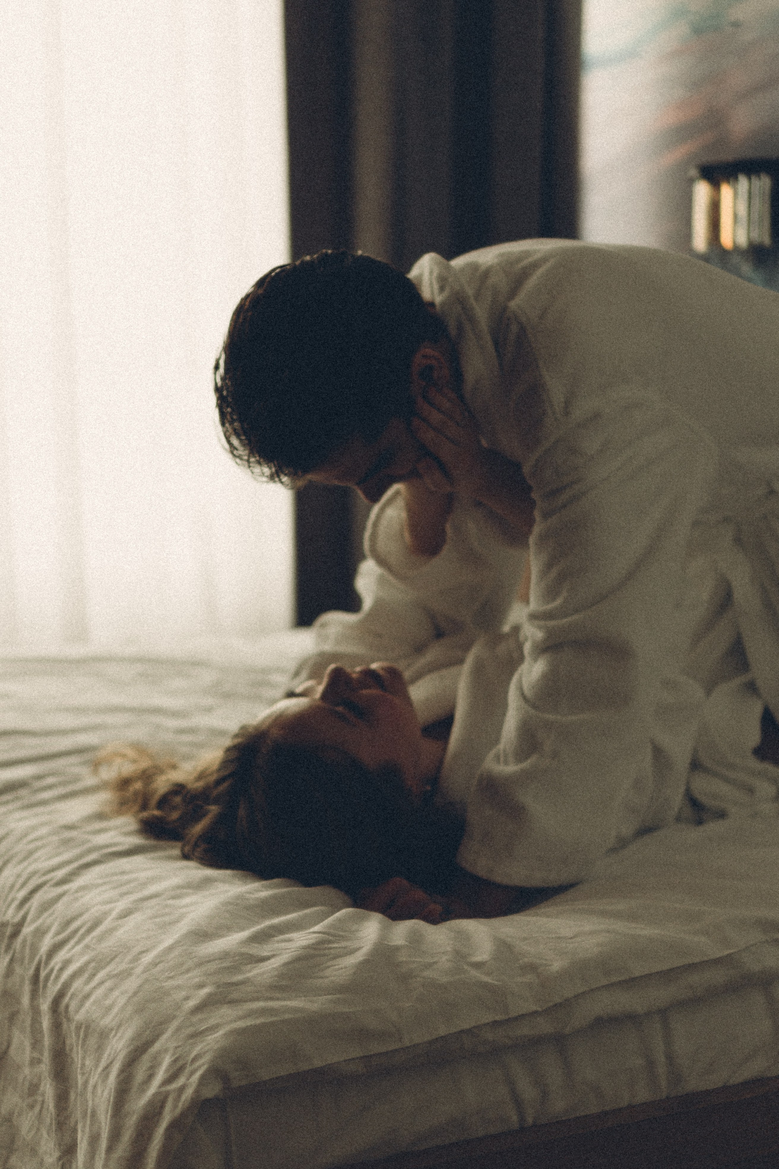 СВАДЕБНАЯ СЬЕМКА В ОТЕЛЕ В СИБИРИ. Профессиональный фотограф, Санкт-Петербург — Виктория Богомолова