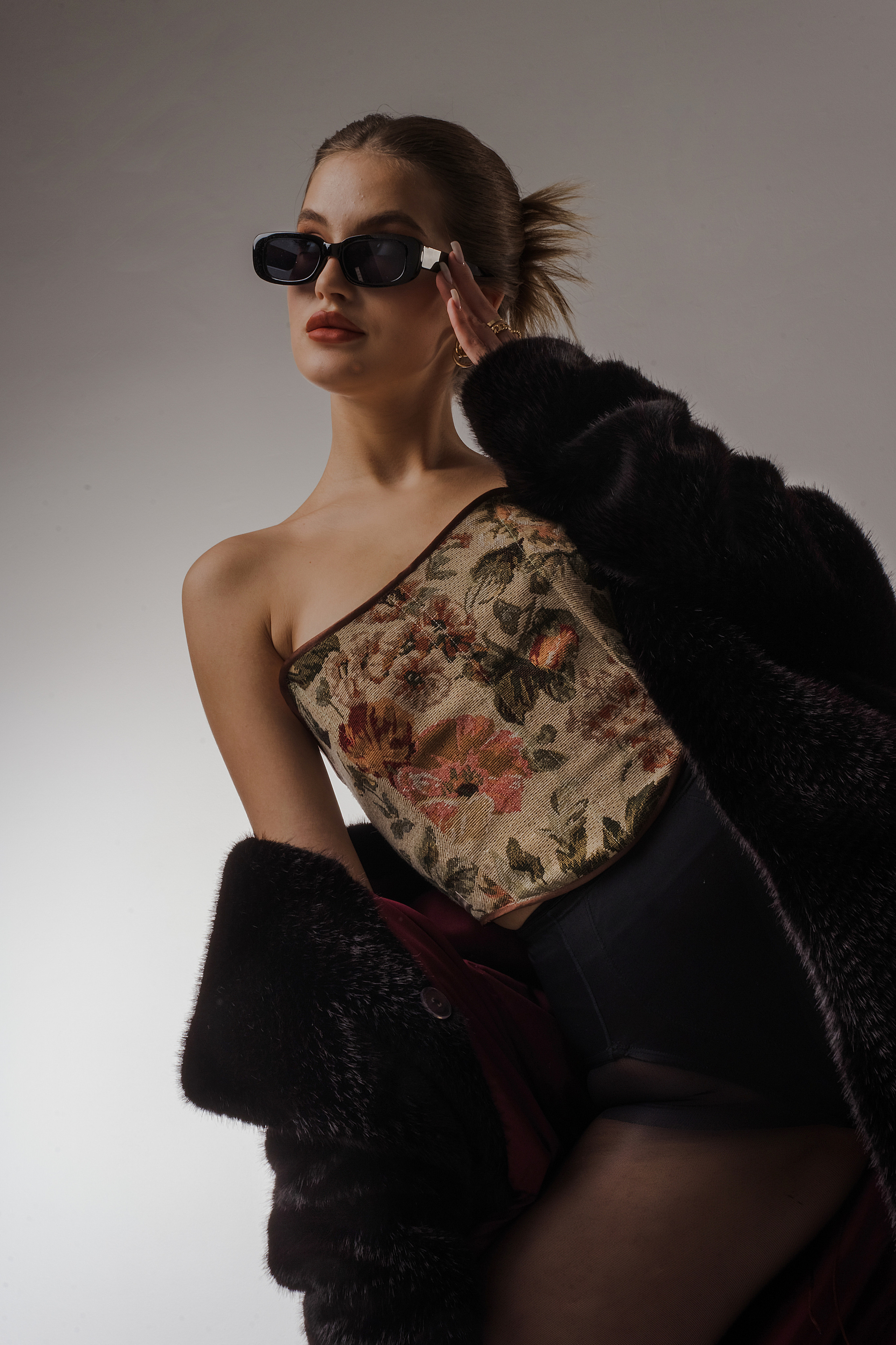 Каталог. Рекламный и fashion фотограф в Санкт-Петербурге — Юлия Дроздова