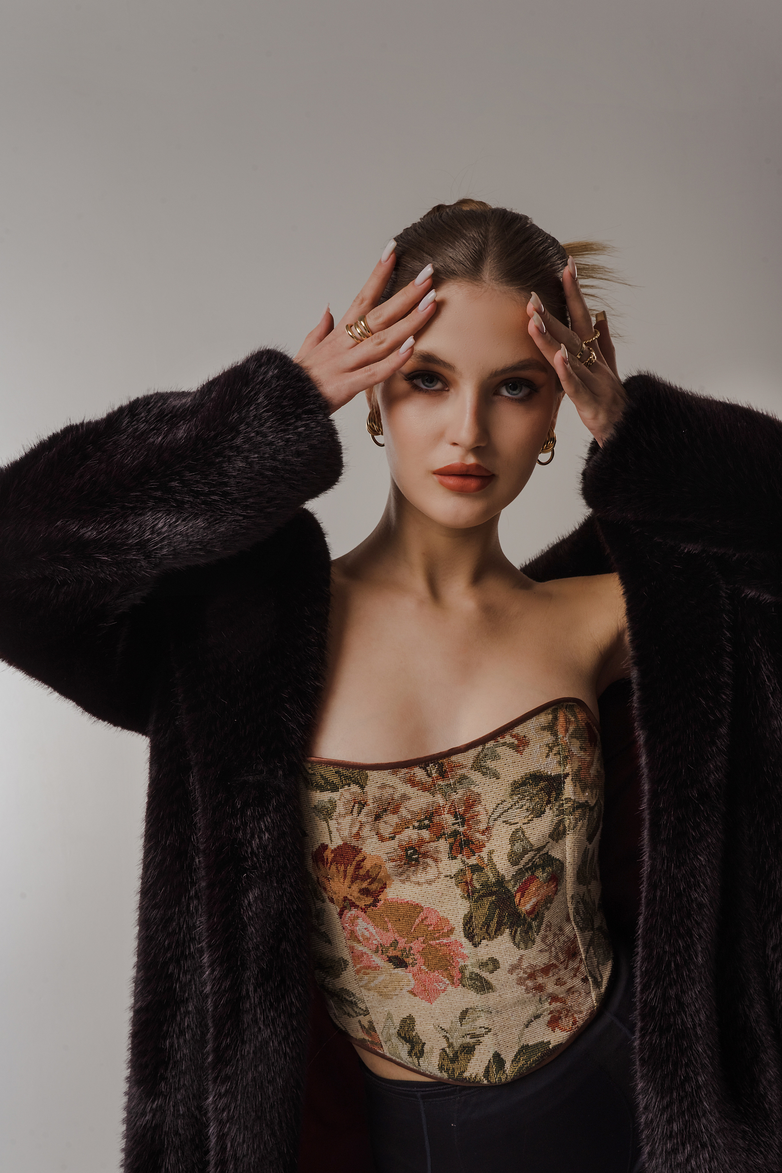 Каталог. Рекламный и fashion фотограф в Санкт-Петербурге — Юлия Дроздова