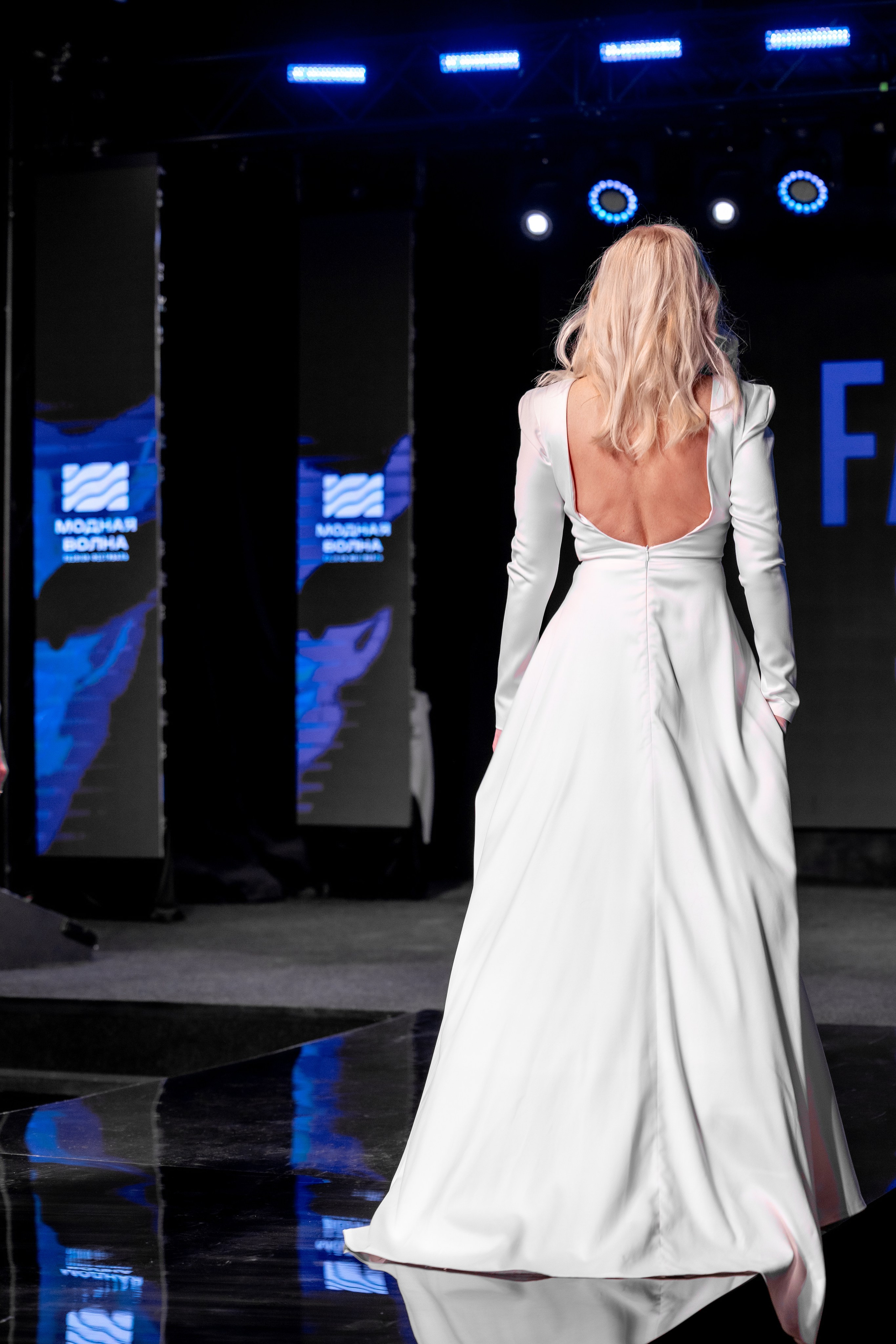 Модный показ Ассоциация дизайнеров FASHION STYLE. Студия фото, видеографии и мультимедийного дизайна в Москве Multi Frame Studio