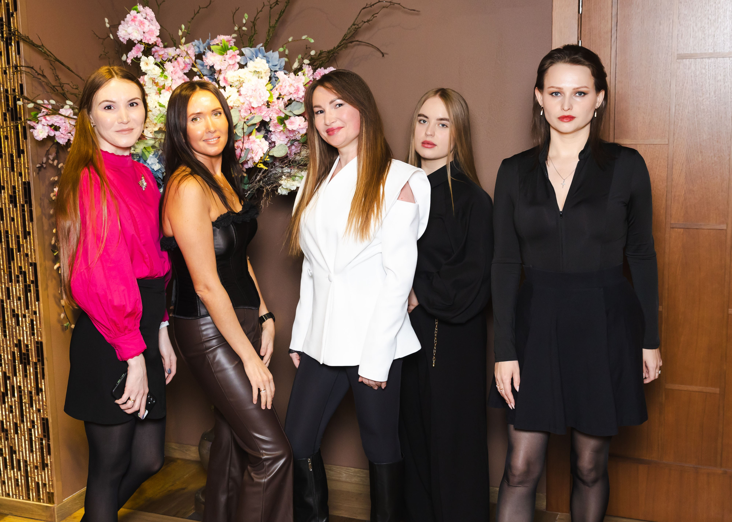 07.03.2026 Женский день, Кипарис. ФОТОГРАФ ВИНОГРАДОВА ДАРЬЯ