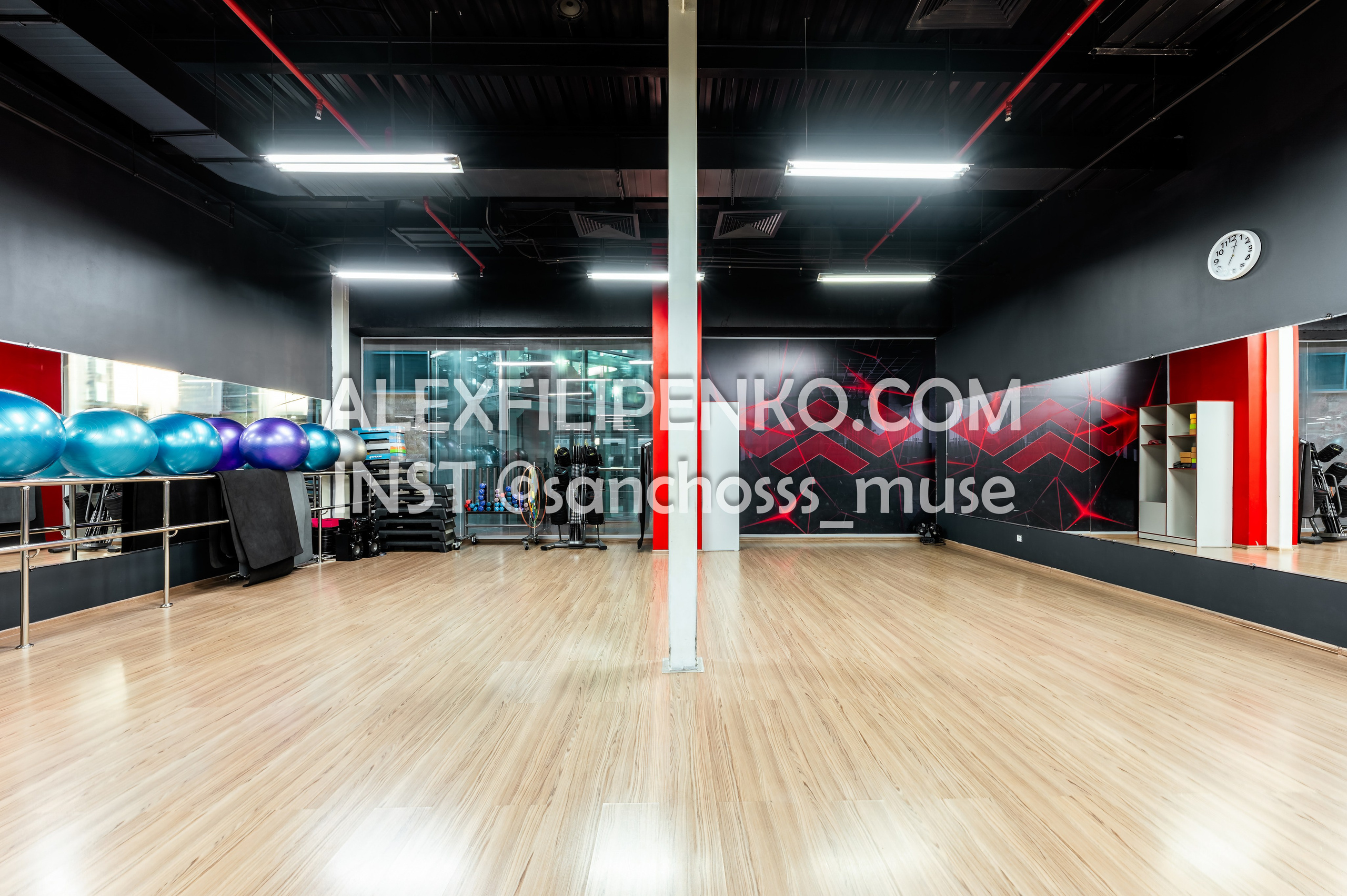 WORKOUT Достык 18. Фотограф интерьера недвижимости и архитектуры в Астане