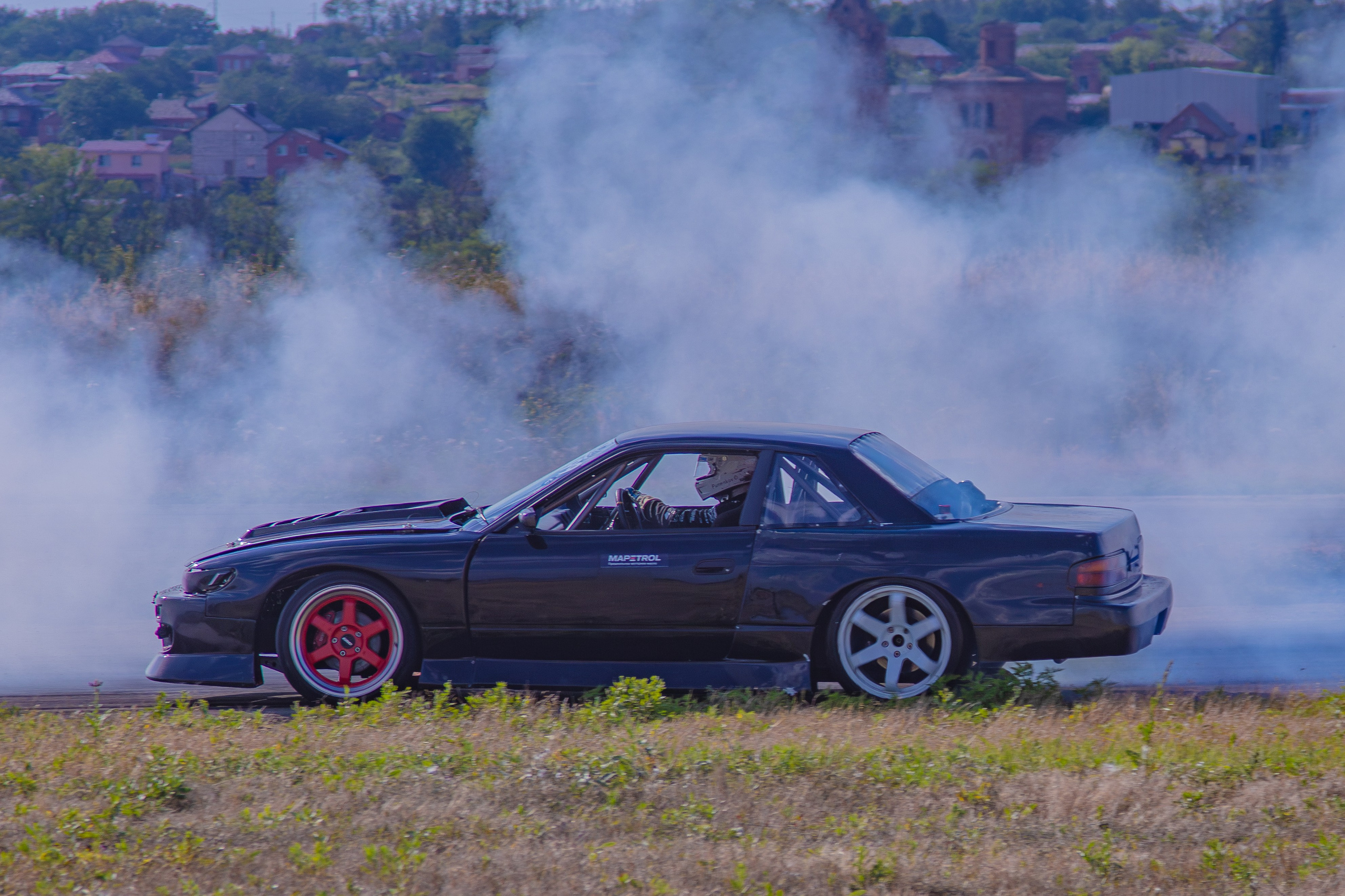 Фотосъёмка профессионального дрифта в Ростов-на-Дону. Портретный фотограф в Ростове-на-Дону Антон Казарин