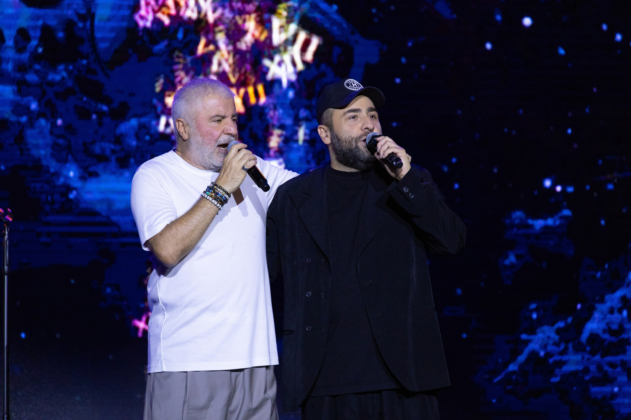 Сосо Павлиашвили КРАСНОЯРСК. Фотограф Красноярск съемки лавстори, фотосессия в студии, портретная съемка, творческие фотосессии