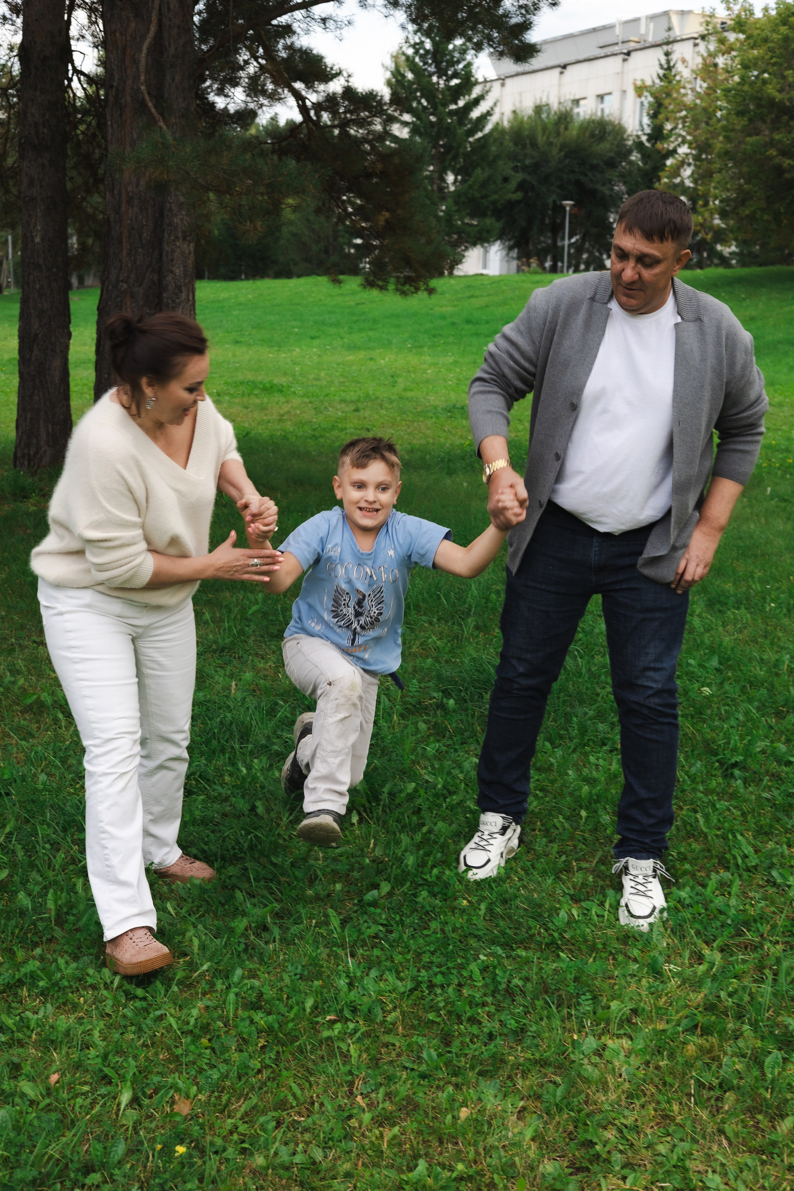 СЕМЕЙНАЯ ФОТОСЕССИЯ 2. Фотограф Красноярск съемки лавстори, фотосессия в студии, портретная съемка, творческие фотосессии