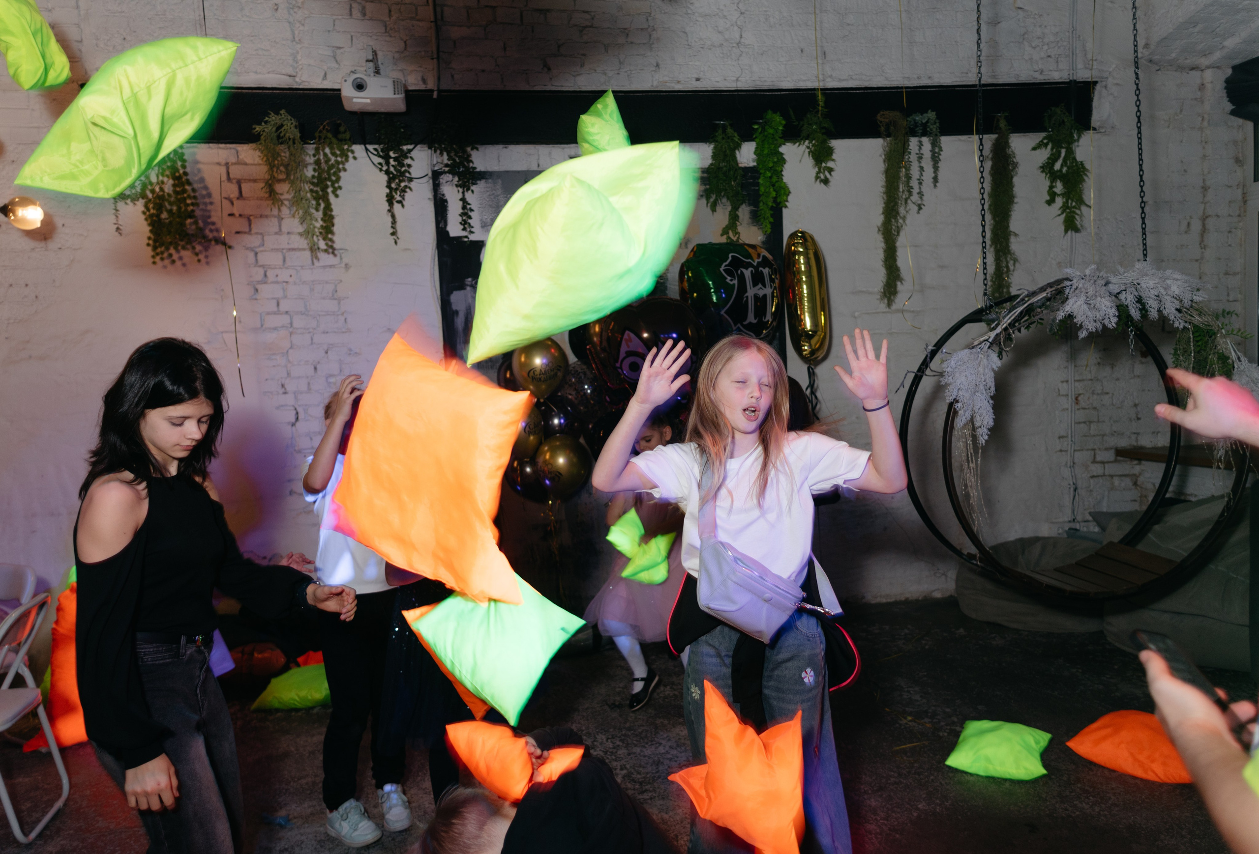 Вечеринки. Фотограф Шудра Яна