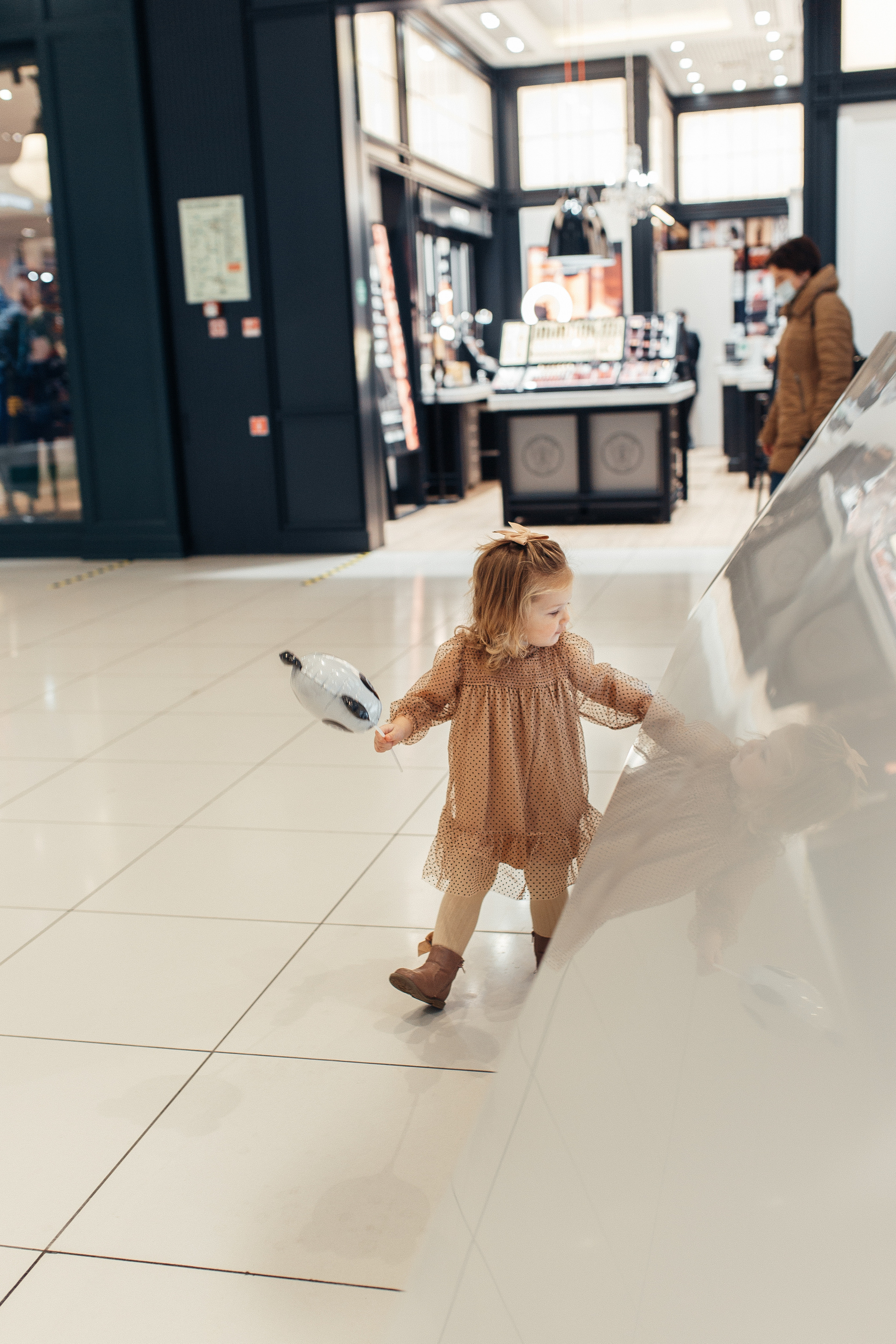 Прогулка по торговому центру. Семейный фотограф в Москве. Дарья Долгих