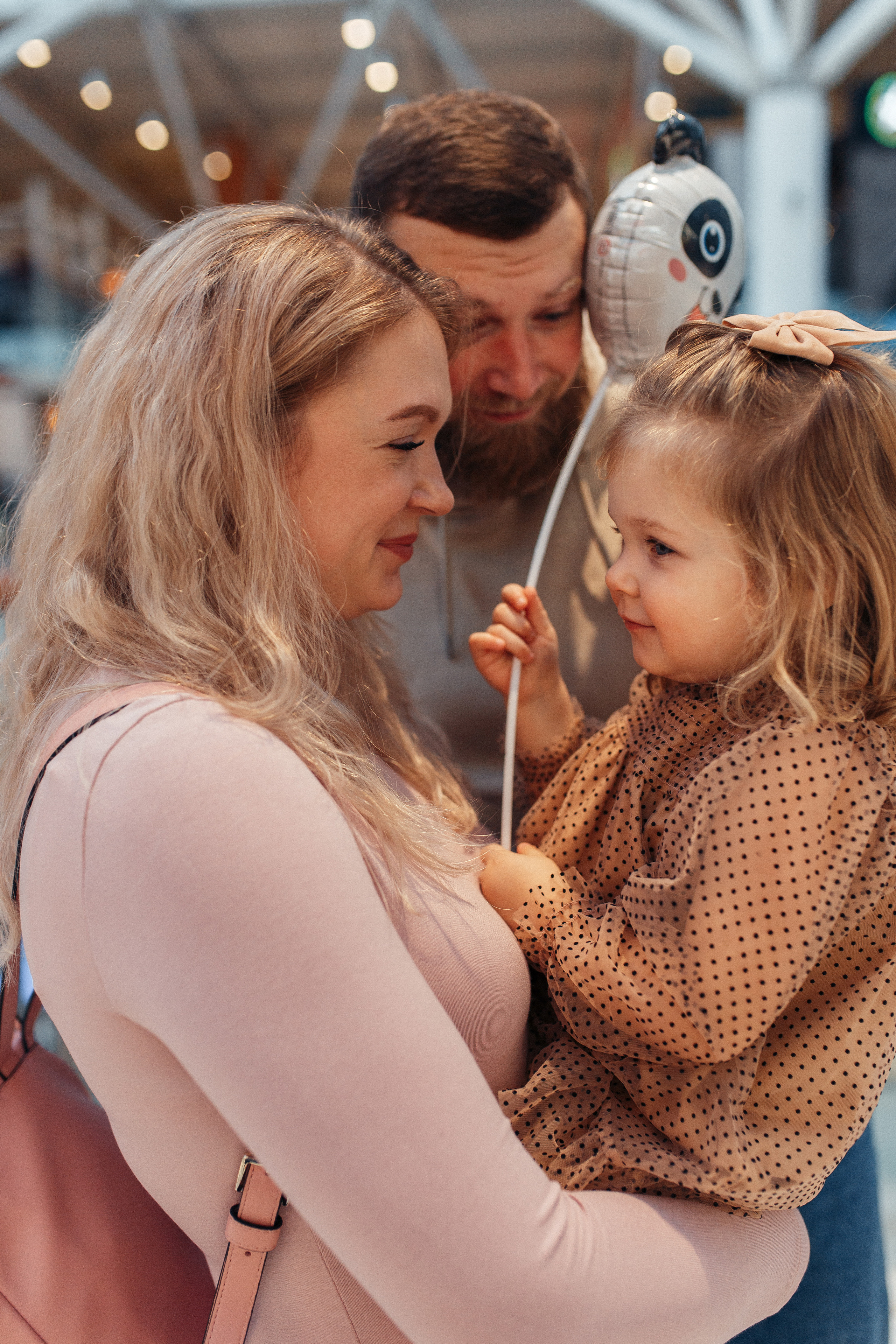 Прогулка по торговому центру. Семейный фотограф в Москве. Дарья Долгих