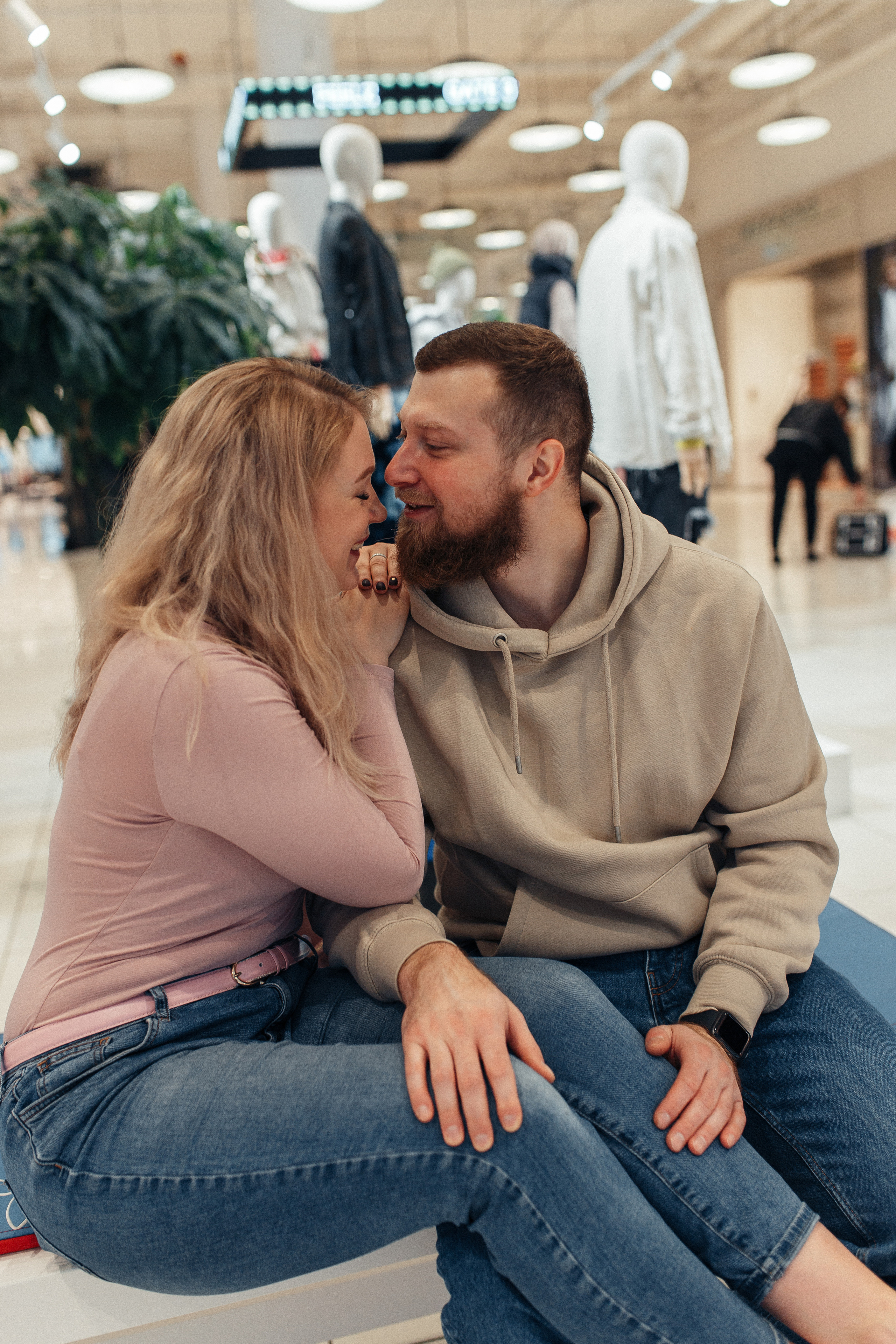 Прогулка по торговому центру. Семейный фотограф в Москве. Дарья Долгих