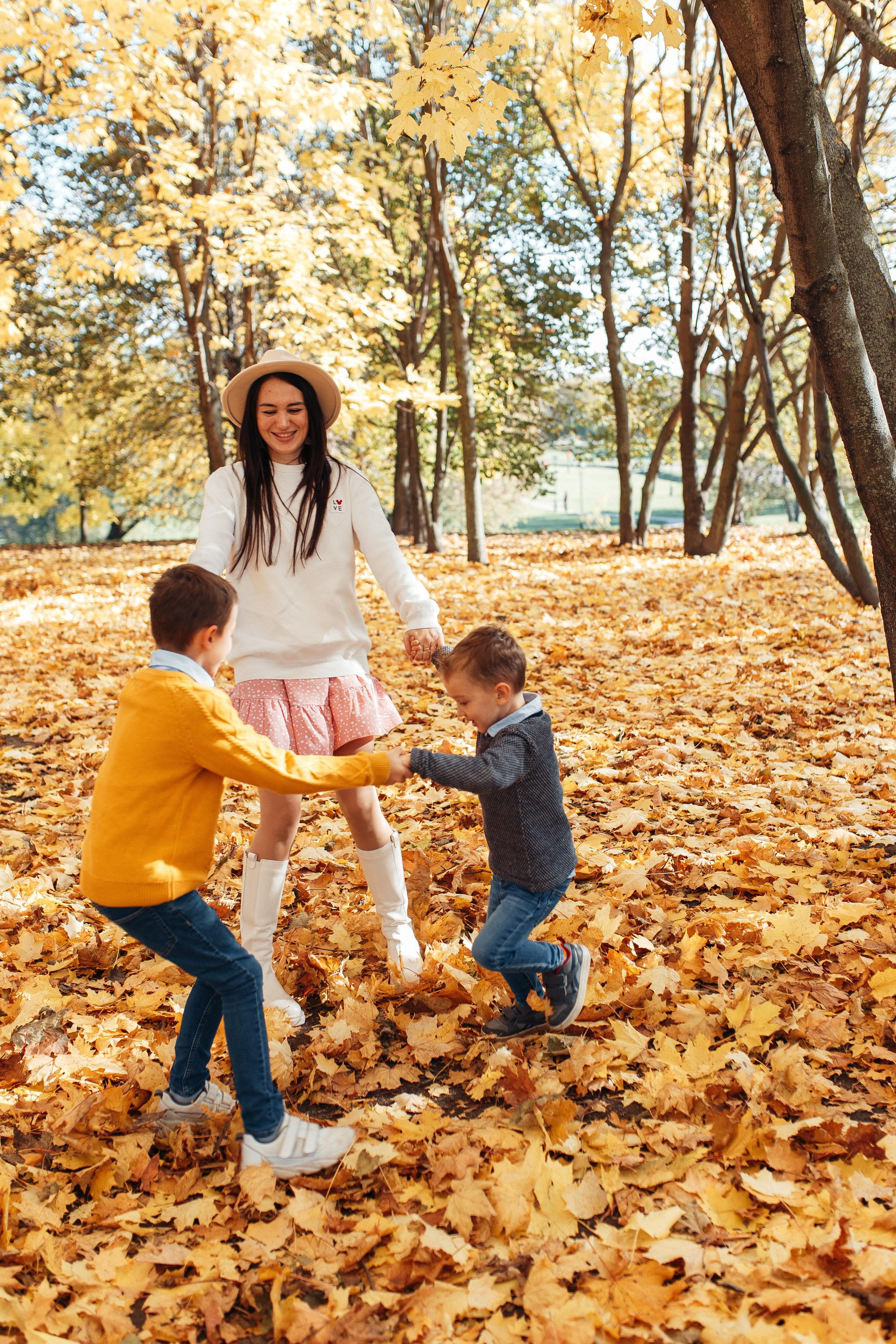 Листопад. Семейный фотограф в Москве. Дарья Долгих