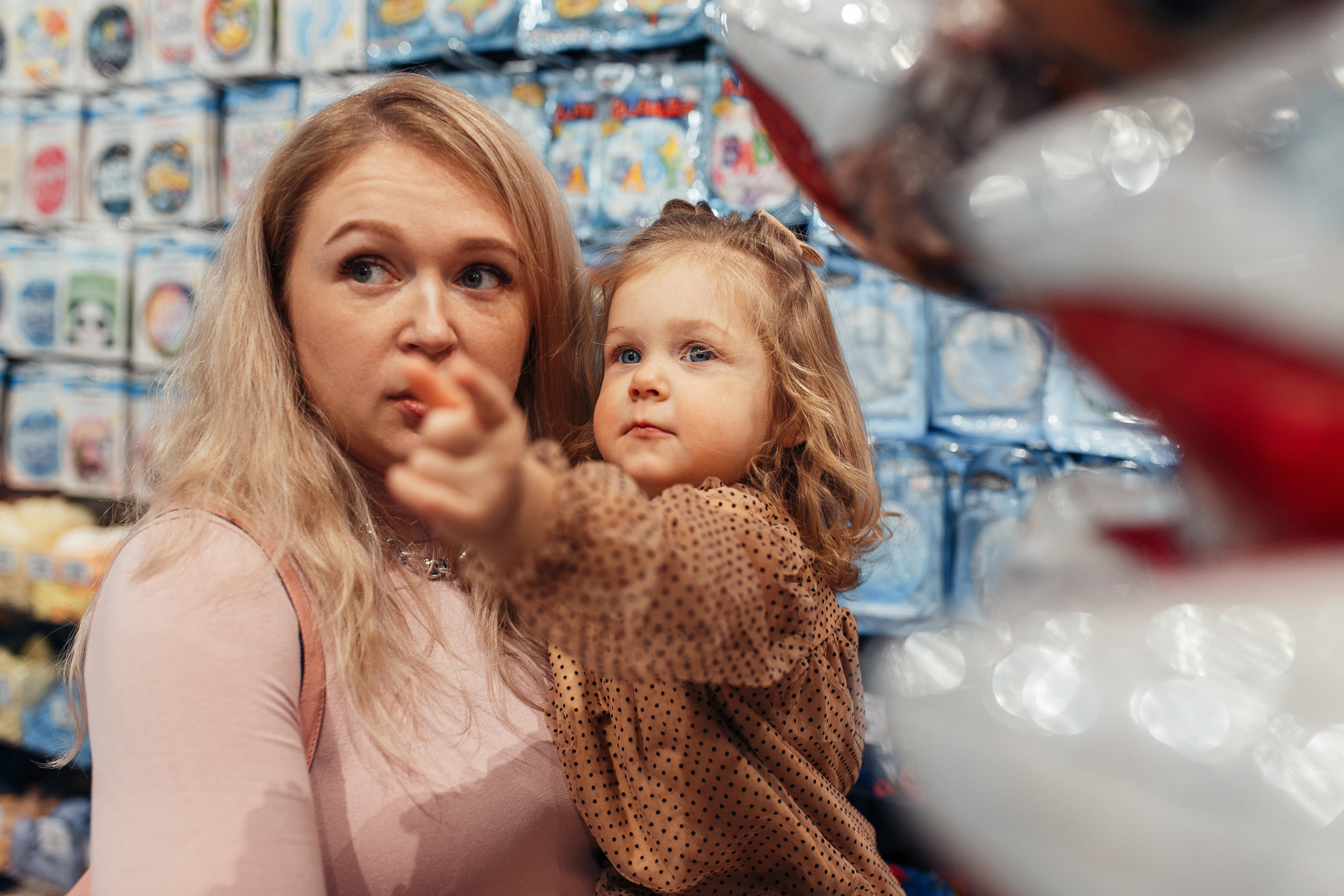 Прогулка по торговому центру. Семейный фотограф в Москве. Дарья Долгих