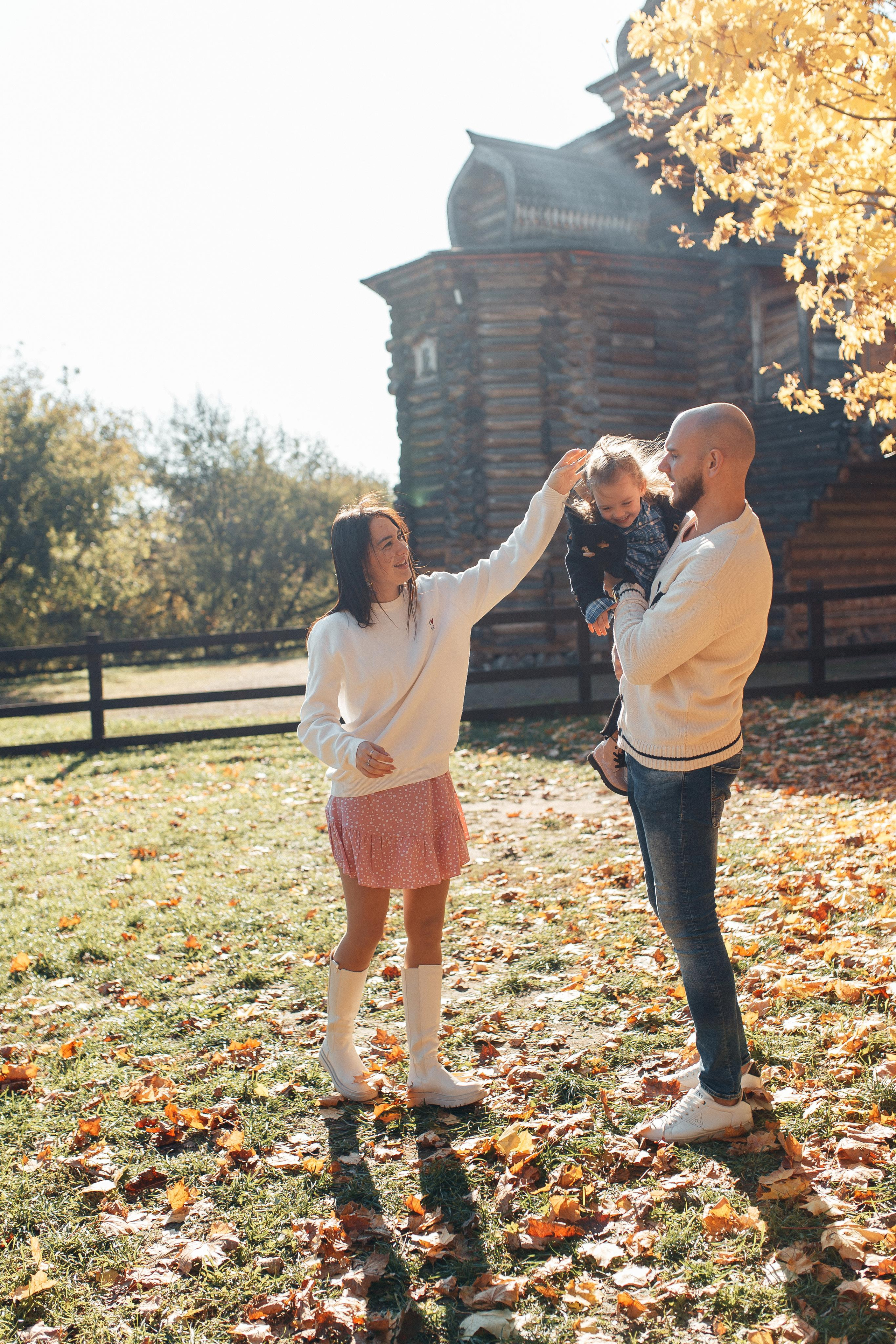 Листопад. Семейный фотограф в Москве. Дарья Долгих
