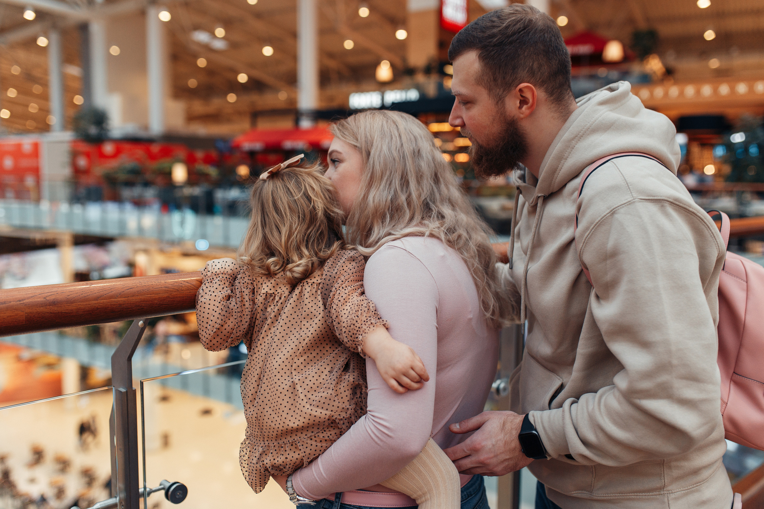 Прогулка по торговому центру. Семейный фотограф в Москве. Дарья Долгих