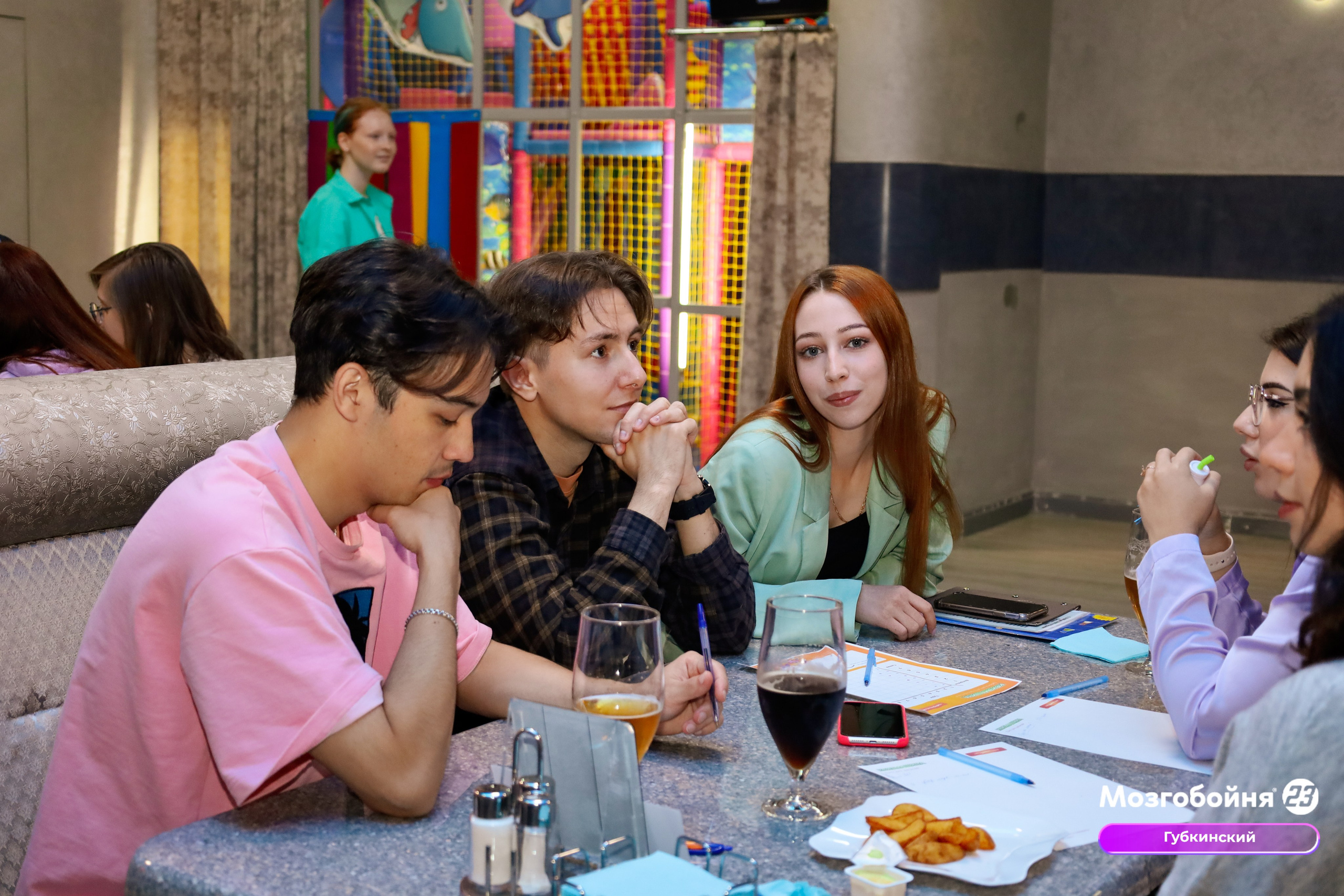 1 октября 2023. Фотограф в Губкинском | Александра Артамонова