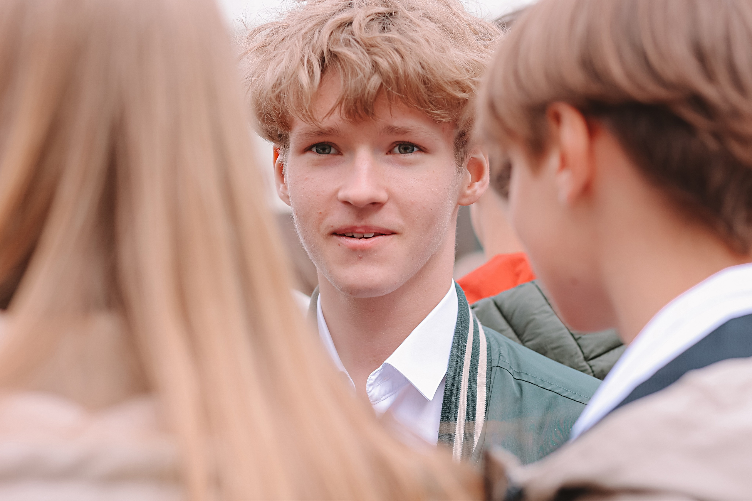 Последний звонок. Семейный фотограф Тюмень, фотограф на роды Салмина Мария