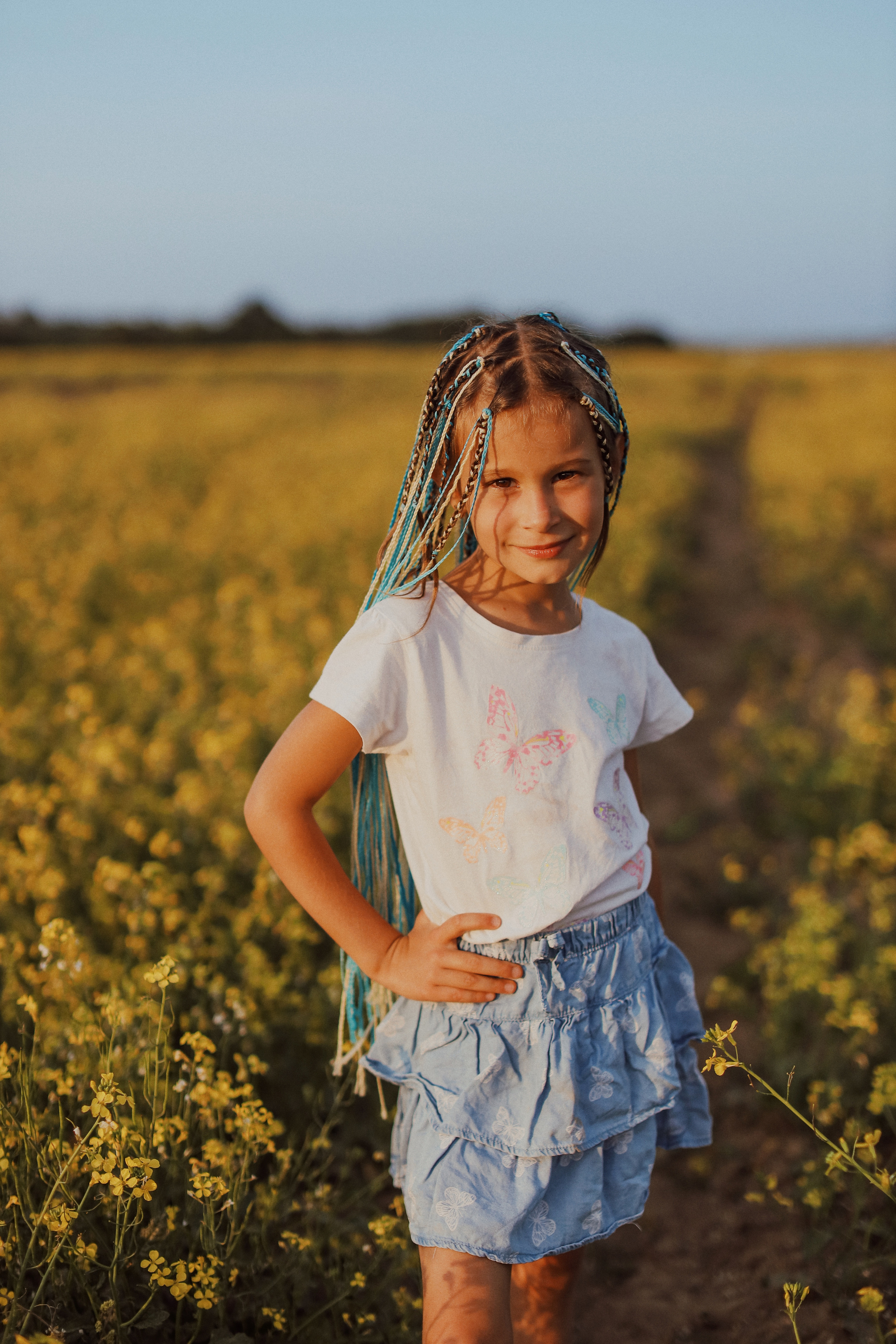 В поле на закате. Фотограф Анастасия Пинчук