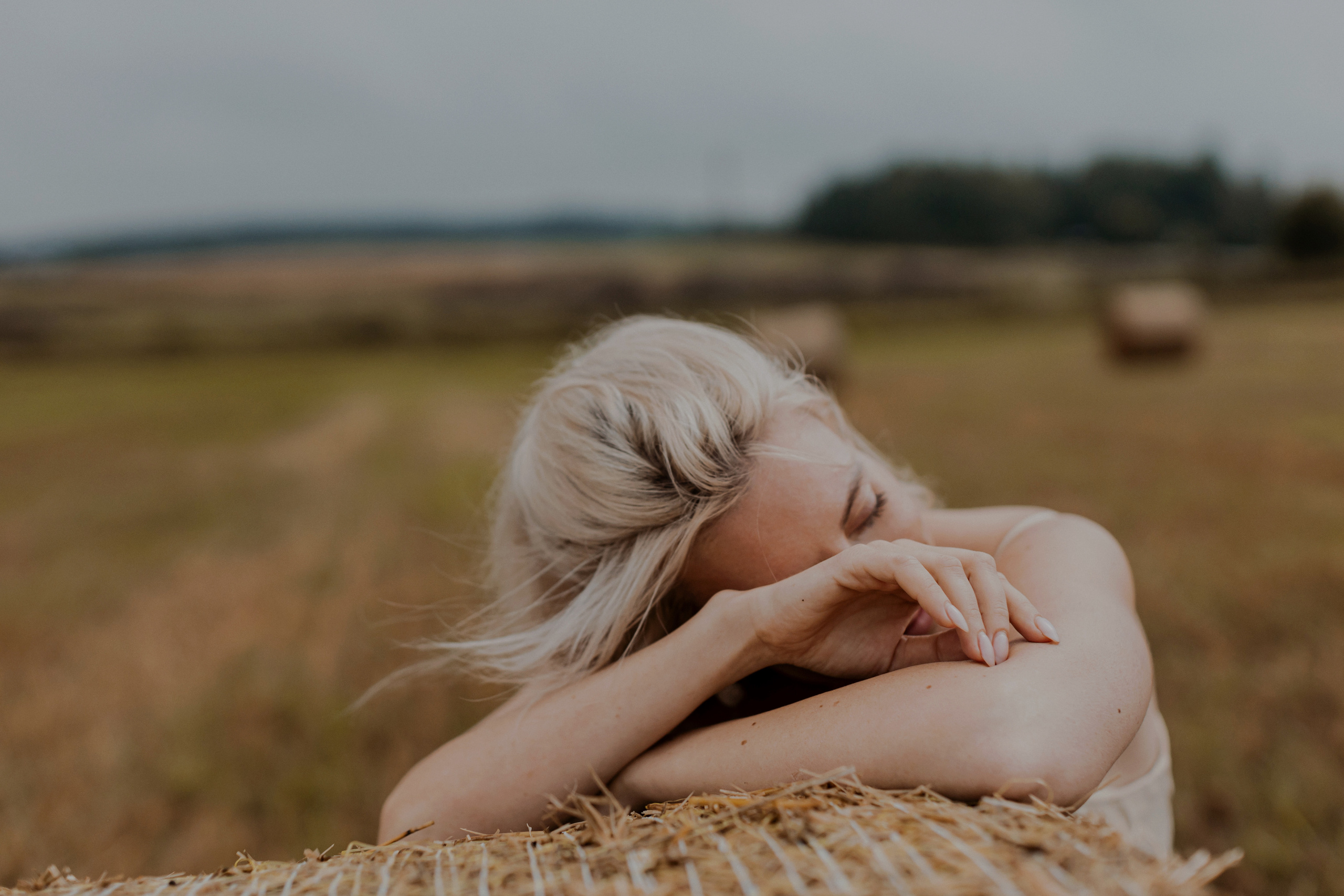 Лиза и пасмурный август. Фотограф Анастасия Пинчук