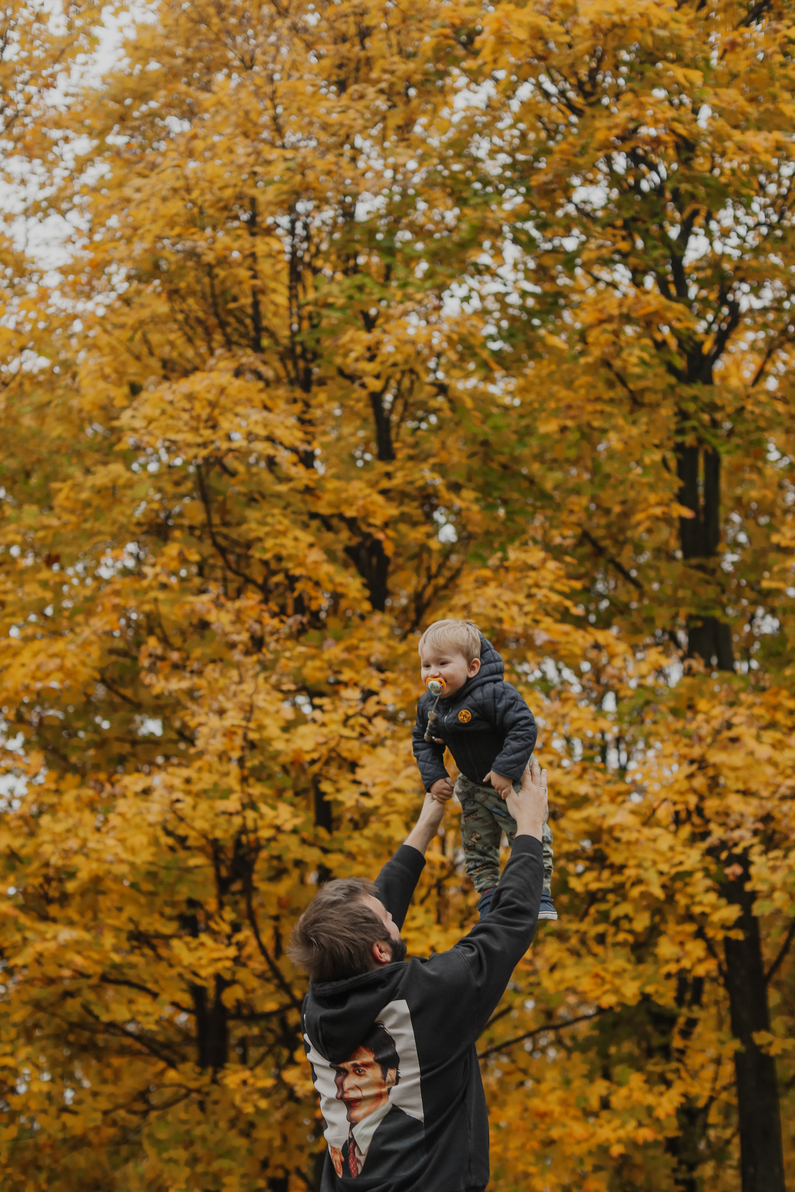 Федор и осень. Фотограф Анастасия Пинчук