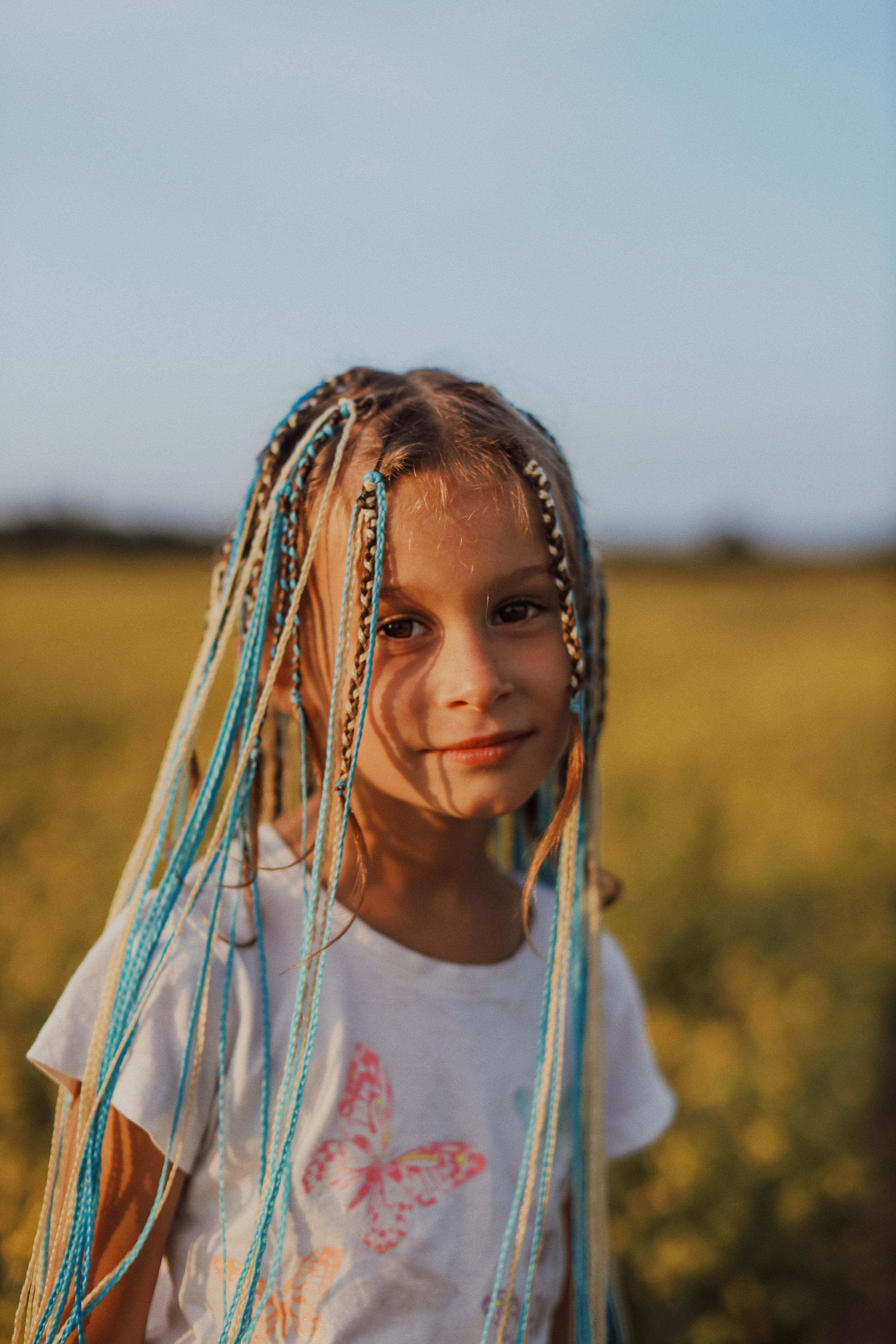 В поле на закате. Фотограф Анастасия Пинчук