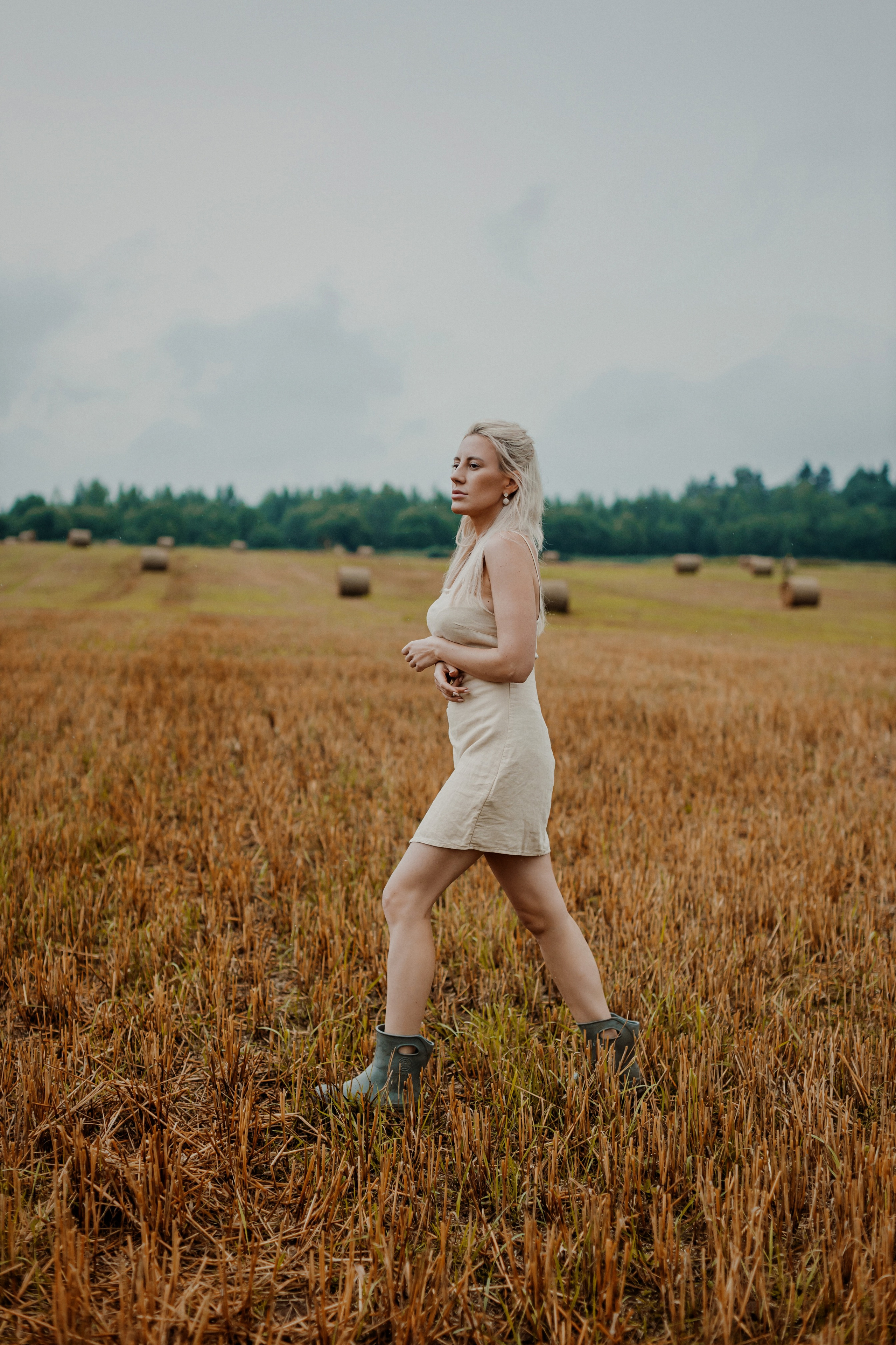 Лиза и пасмурный август. Фотограф Анастасия Пинчук