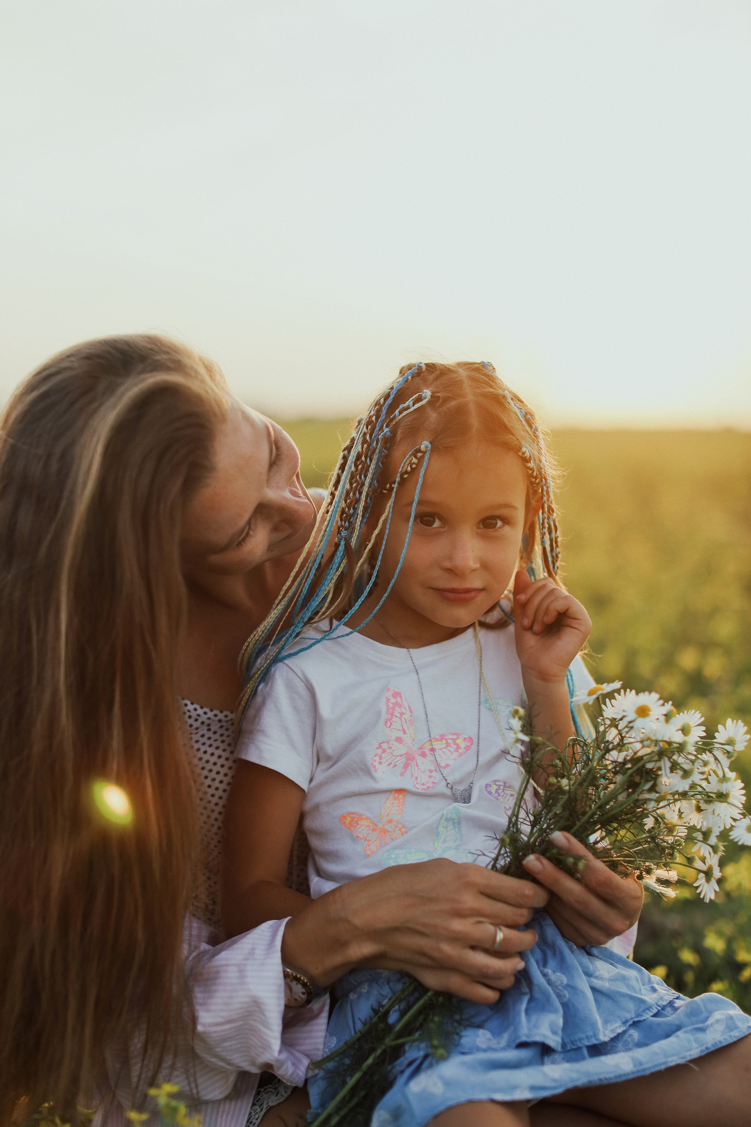 В поле на закате. Фотограф Анастасия Пинчук