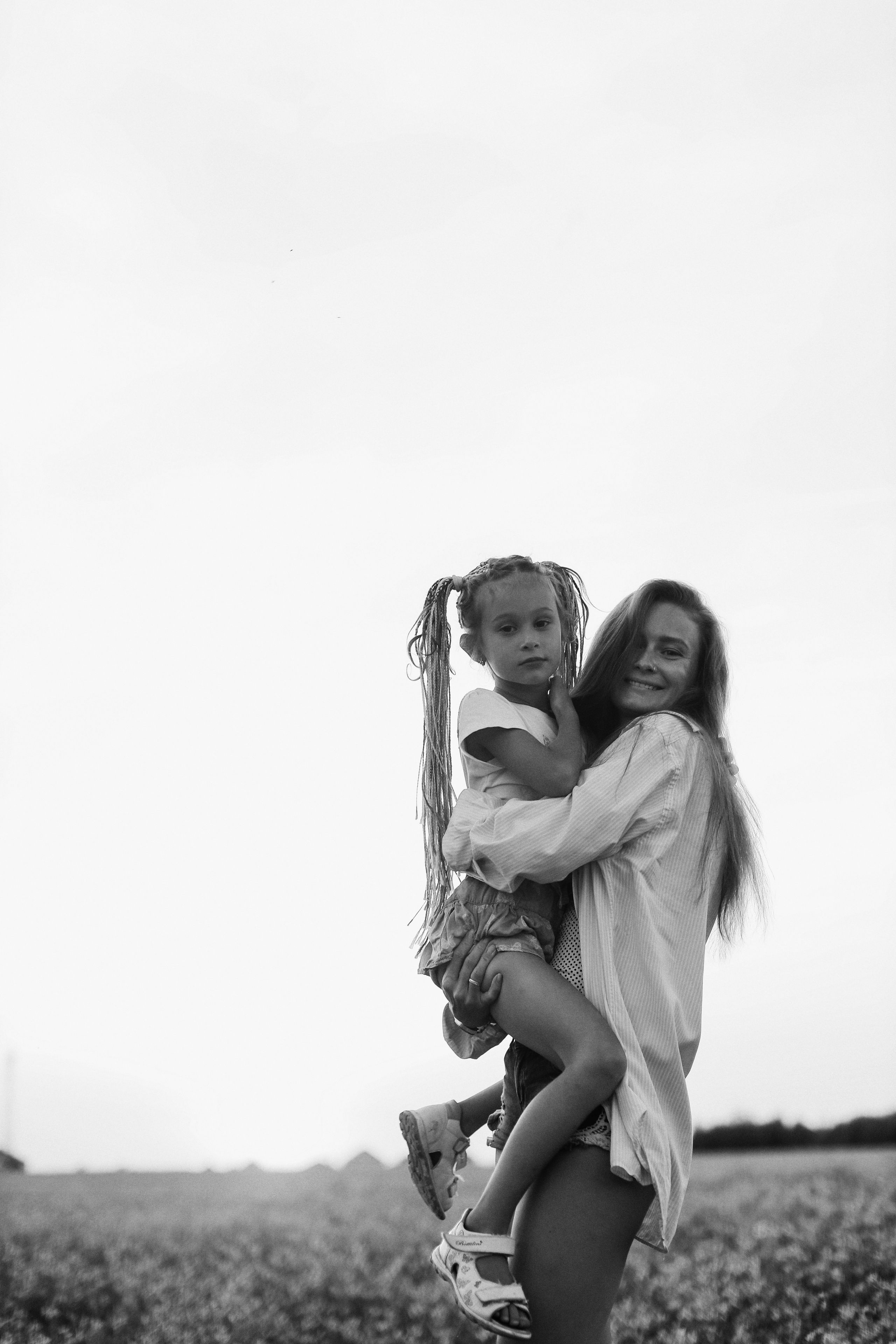 В поле на закате. Фотограф Анастасия Пинчук